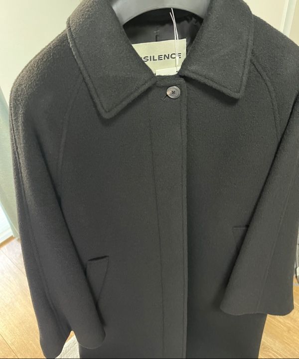 MUSINSA | INSILENCE WOMEN Vintage Classic Balmacaan Coat BLACK