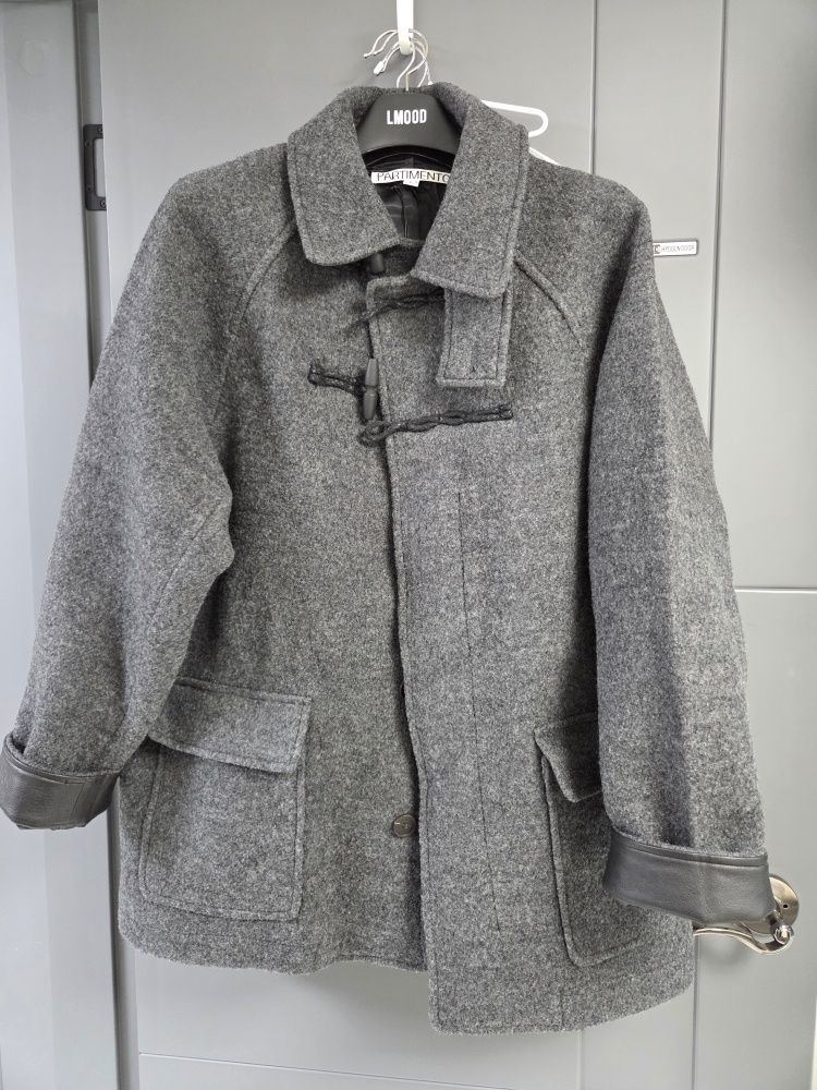 MUSINSA公式 | PARTIMENTO 100% カーリーウールトグルハーフコート