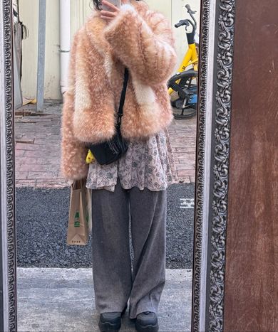 MUSINSA公式 | FUNFROMFUN Bambi Fur Jacket, Brown