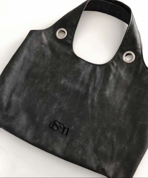 MUSINSA公式 | ASON LUX CRACK BIG BAG