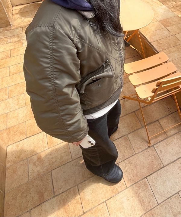 DANDEL cropped studded MA-1 jacket (カーキ) MUSINSA | DANDEL DD cropped studded MA-1 jacket (KHAKI)