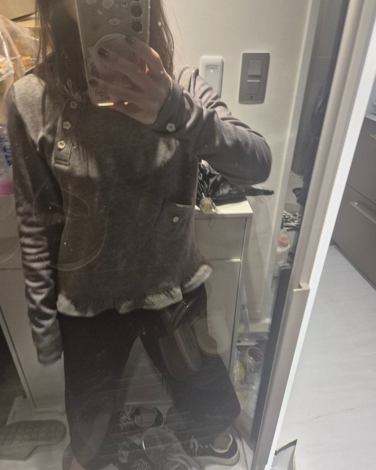 MUSINSA | HUG YOUR SKIN Flower Button Polo Top (Brown)