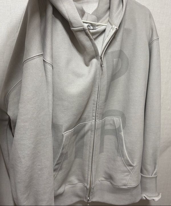 MUSINSA公式 | 41PRAY Graphic Zip Up Hoodie / Light Grey