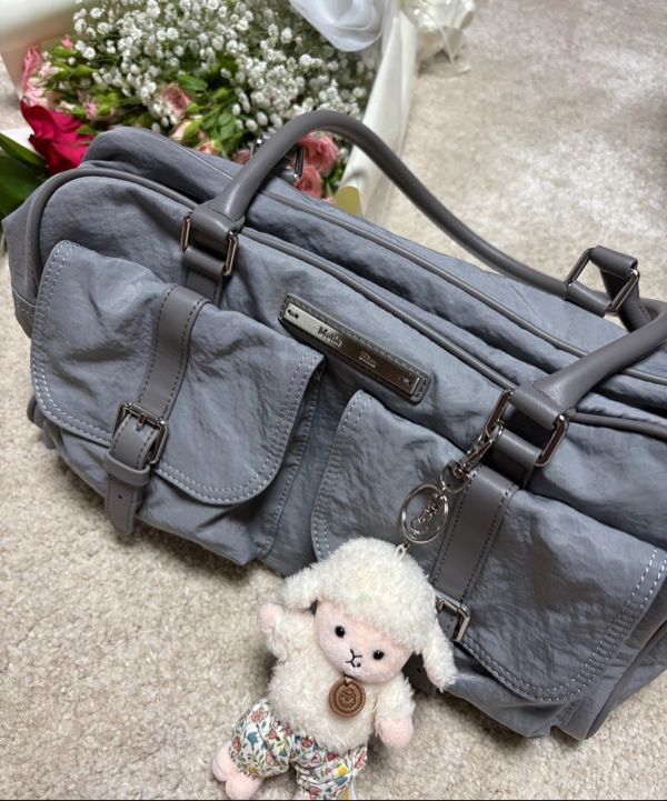 MUSINSA公式 | MATIN KIM DOUBLE POCKET SPORTY TOTE BAG IN GREY