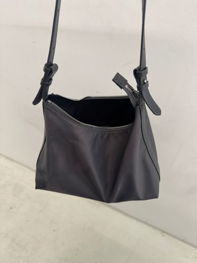 MUSINSA公式 | MUSINSA STANDARD WOMAN ウィメンズナイロンホーボー 
