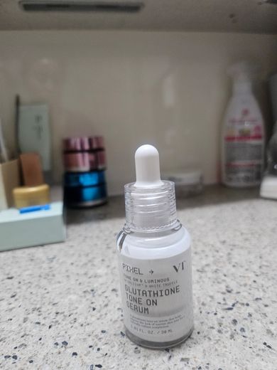 vt glutathione New Product Alert: Cosmetics G2 Brightening Ampoule, formulated to deliver the full benefits of 98% high purity Glutathione, adds radiance and vitality to dull skin. Formulated with 98% high purity providing moisture without any gaps VT] Reedle Shot Facial Radiance