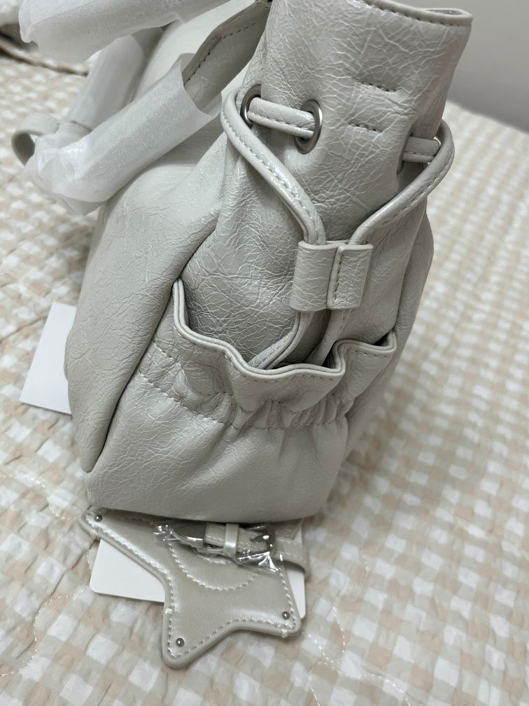 MUSINSA | STAND OIL Breezy Bag Mini · Misty White
