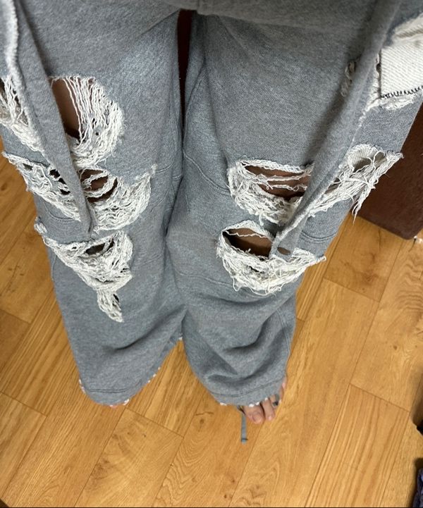 MUSINSA公式 | BADBLOOD Destroyed Raw-Edge Joggers - Gray