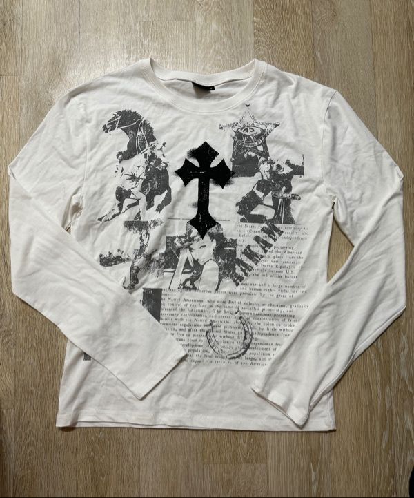 MUSINSA | AAKAM Cross Paper Long Sleeve (White)