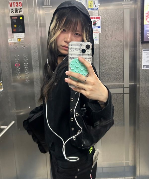 MUSINSA公式 | FLAREUP Asymmetric Snap Hoodie (FL-133_Black)