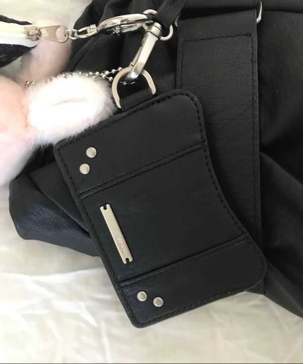 MUSINSA | MISEKI SEOUL Pleats belted big bag and wallet BLACK
