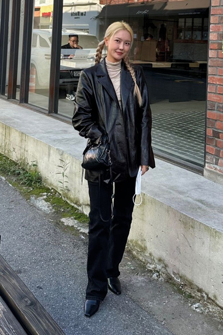브랜드 스냅의 레더/라이더스 재킷 코디 브랜드 스냅의 레더/라이더스 재킷 코디