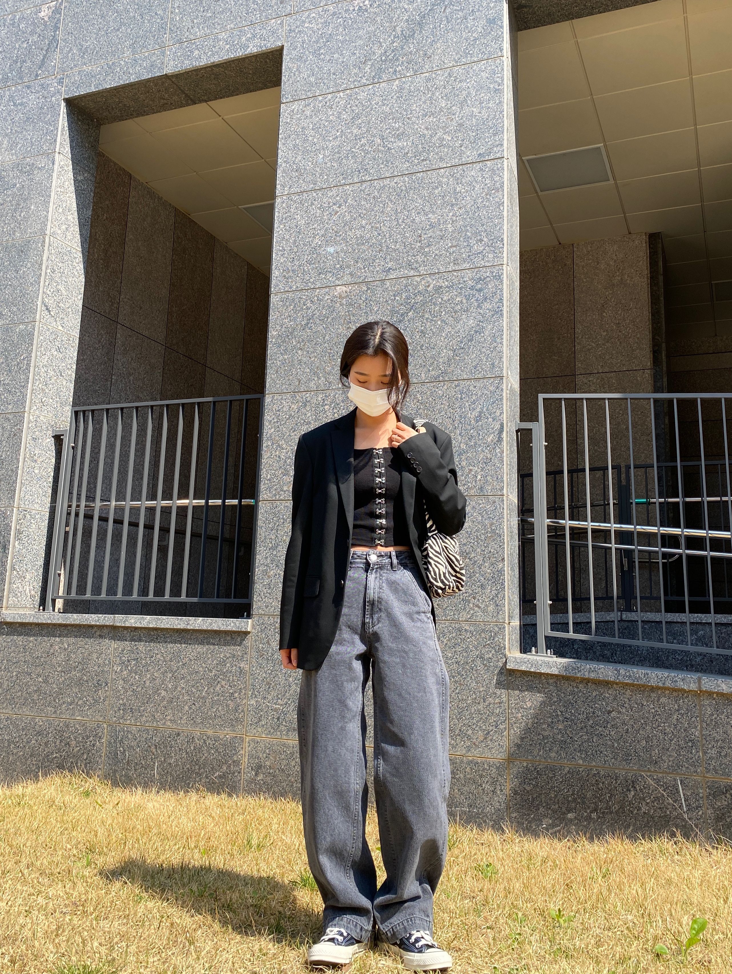 MUSINSA | NOT YOUR ROSE Hook Square Top (Black)