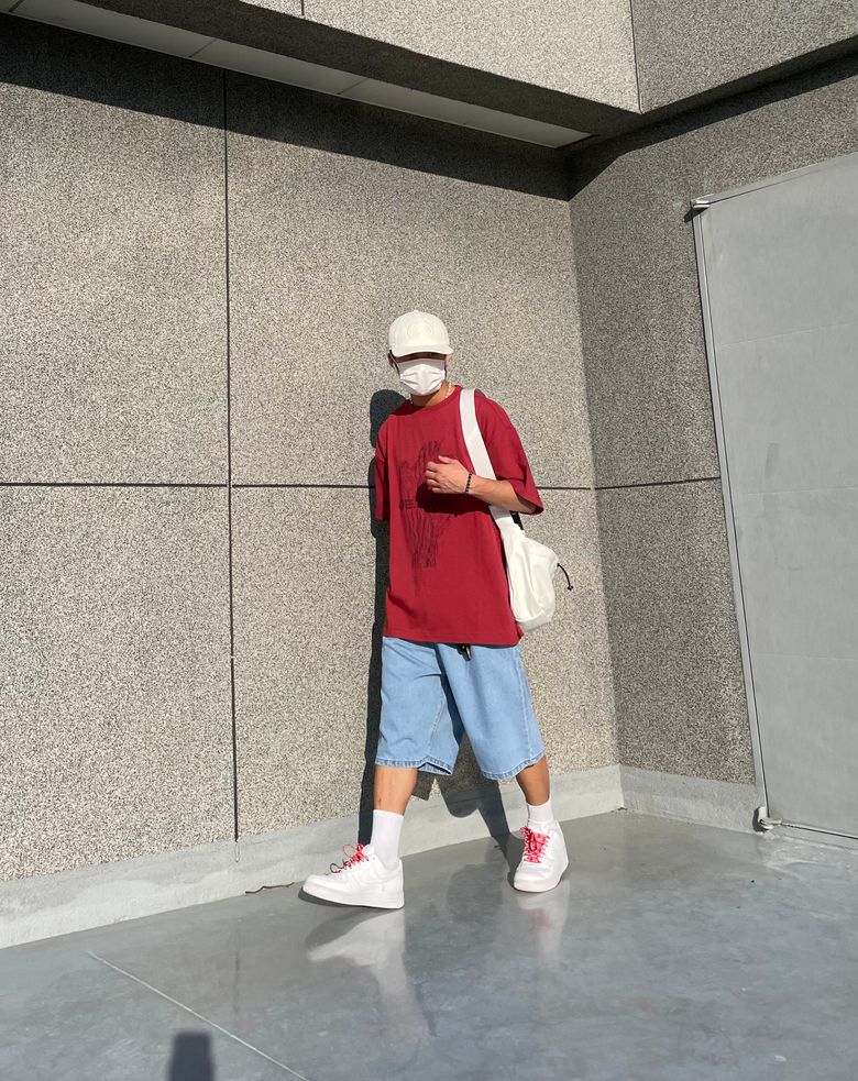 liluzivert의 CACTUS GRAPHY HALF SLEEVE RED 코디, 패션 | 무신사 스냅