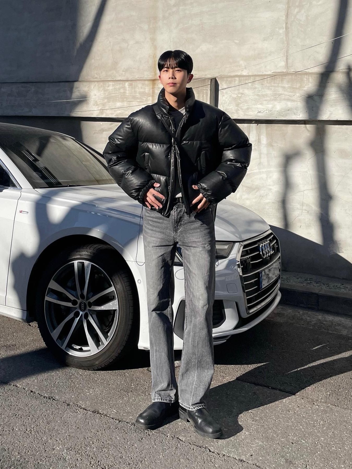 MUSINSA OIOICOLLECTION FAUX LEATHER DOWN PUFFER JACKET [BLACK]