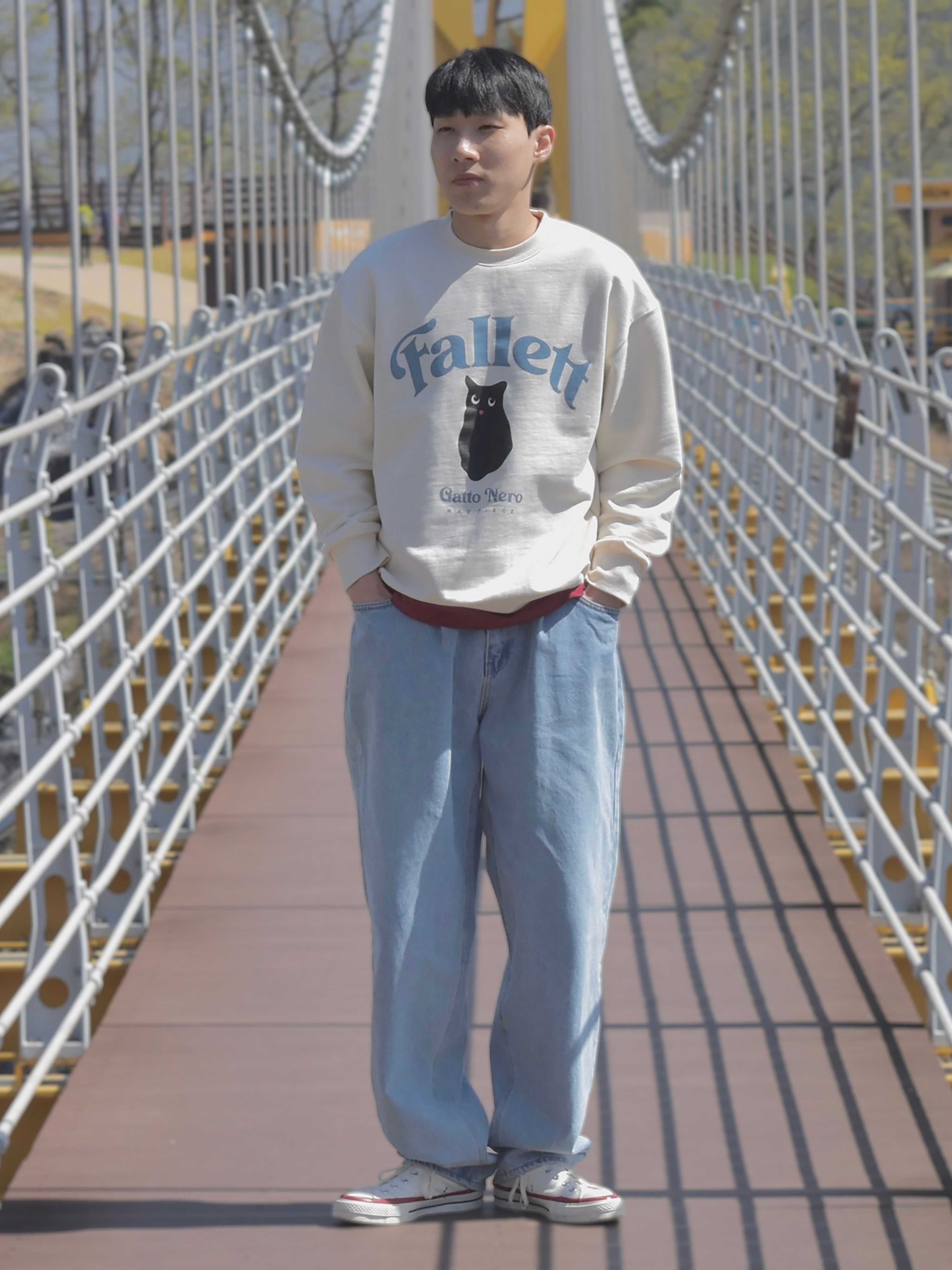 MUSINSA | FALLETT Nero Sweatshirt Ivory