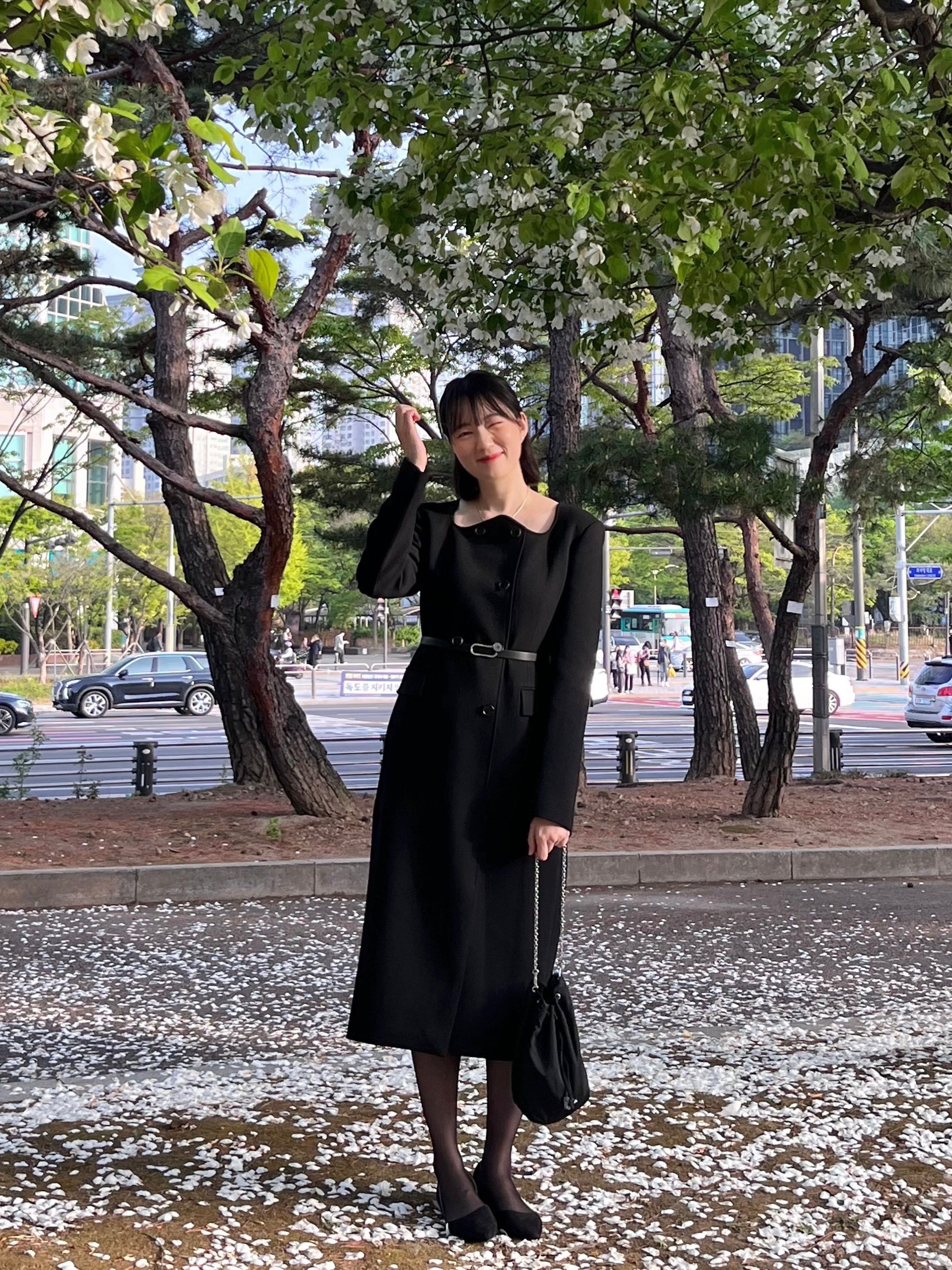 ワンピース LOOKAST ROUND TWEED DRESS_BLACK Designer fashion, Seoul-fully created | W Concept
