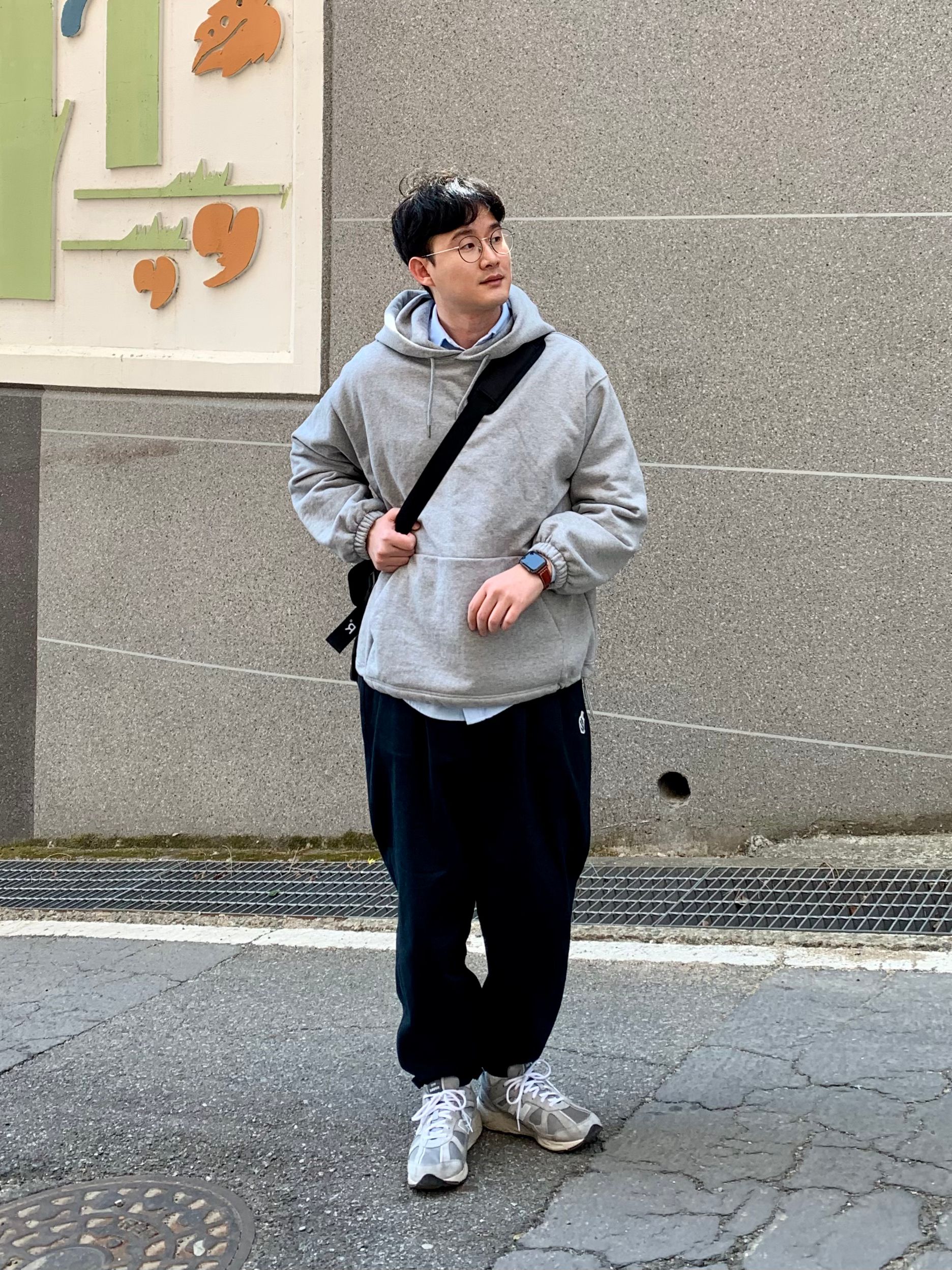 ☆韓国の人気☆【ROIDESROIS】☆HUSH MESSENGER BA.G☆関税込☆ ☆韓国の人気☆【ROIDESROIS】☆HUSH MESSENGER BA.G☆関税込