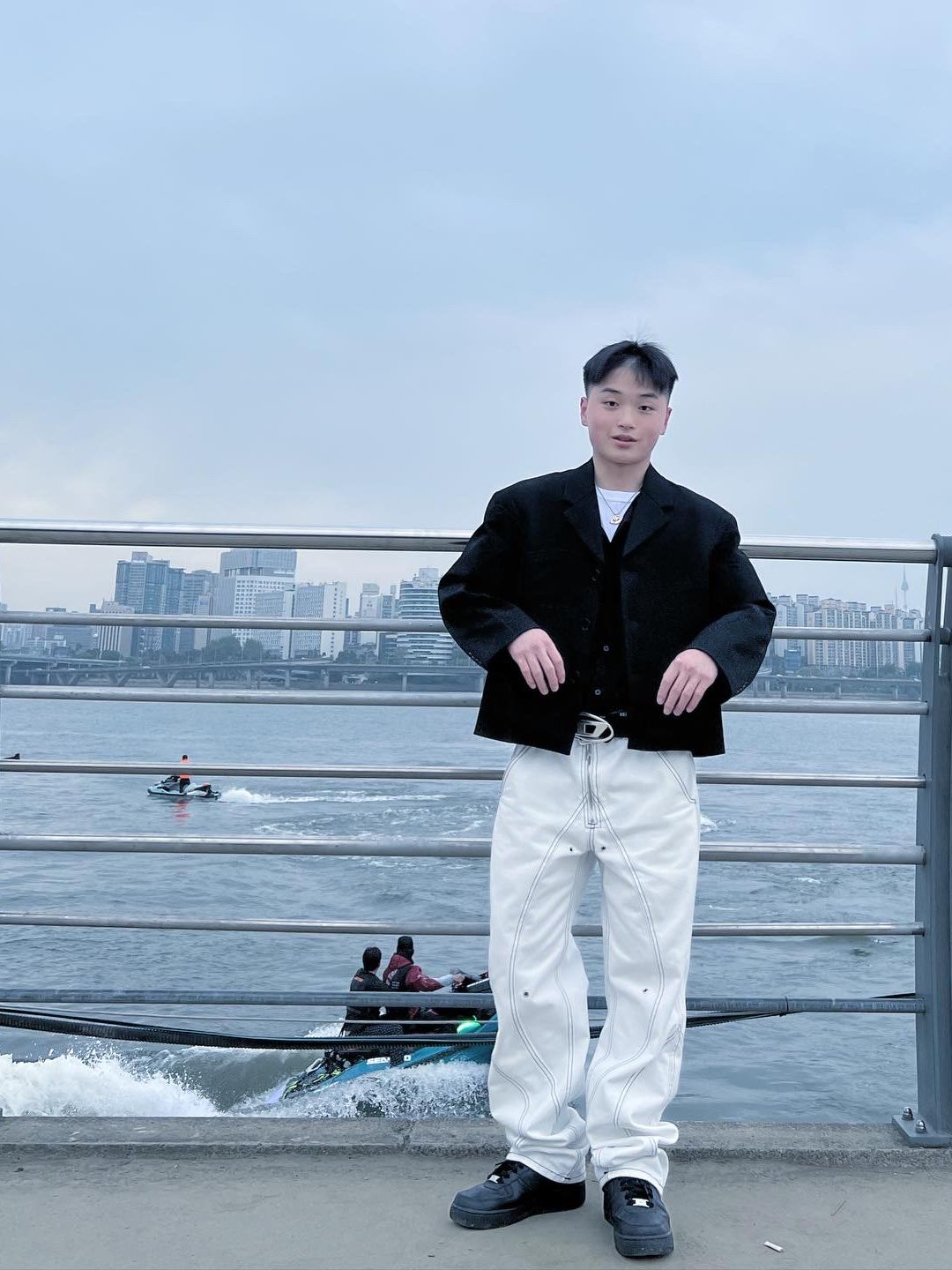 MUSINSA公式 | 51PERCENT TUNNEL LINING TROUSER (DENIM) - WHITE