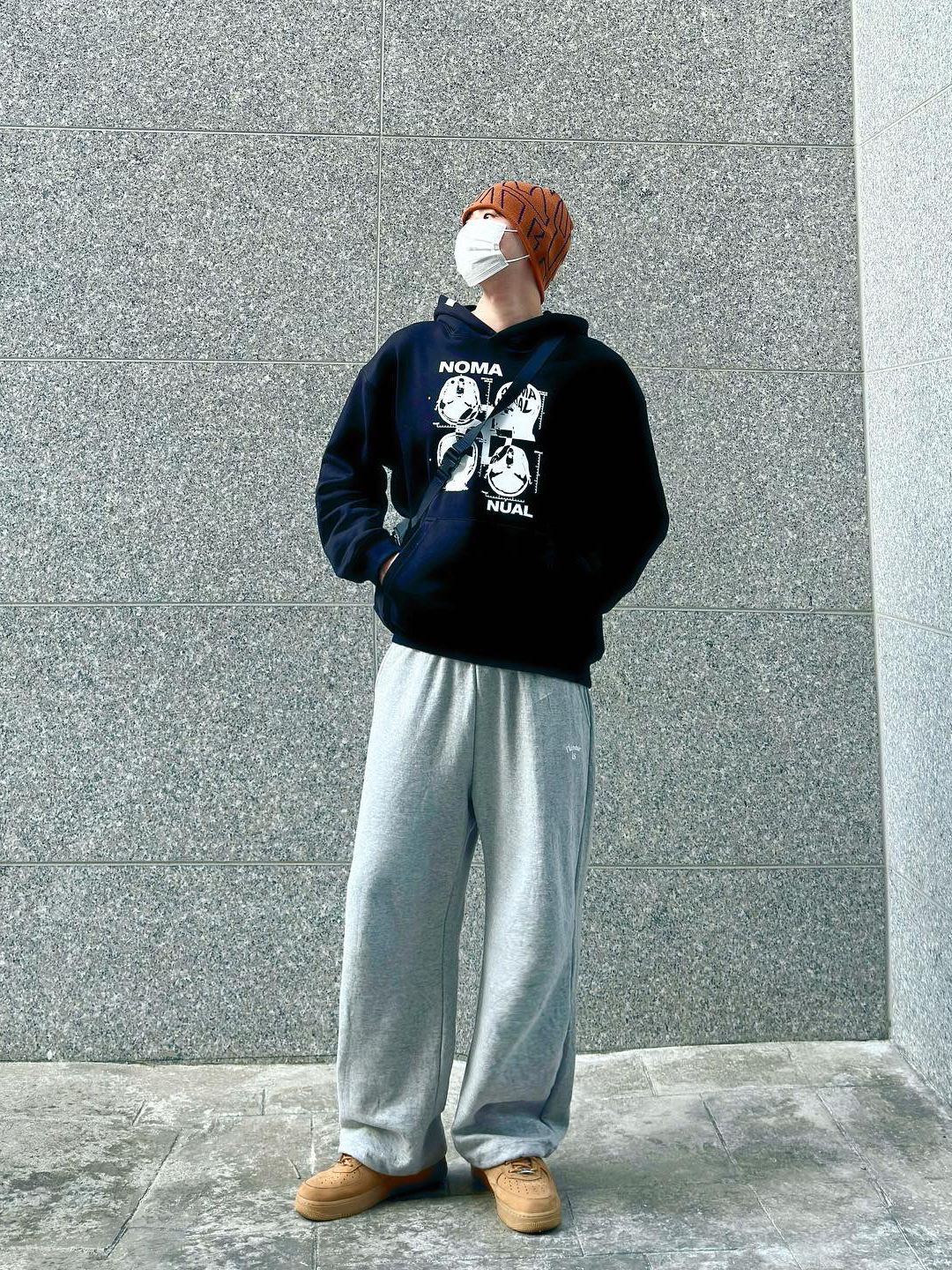 MUSINSA公式 | NOMANUAL MRI HOODIE - BLACK