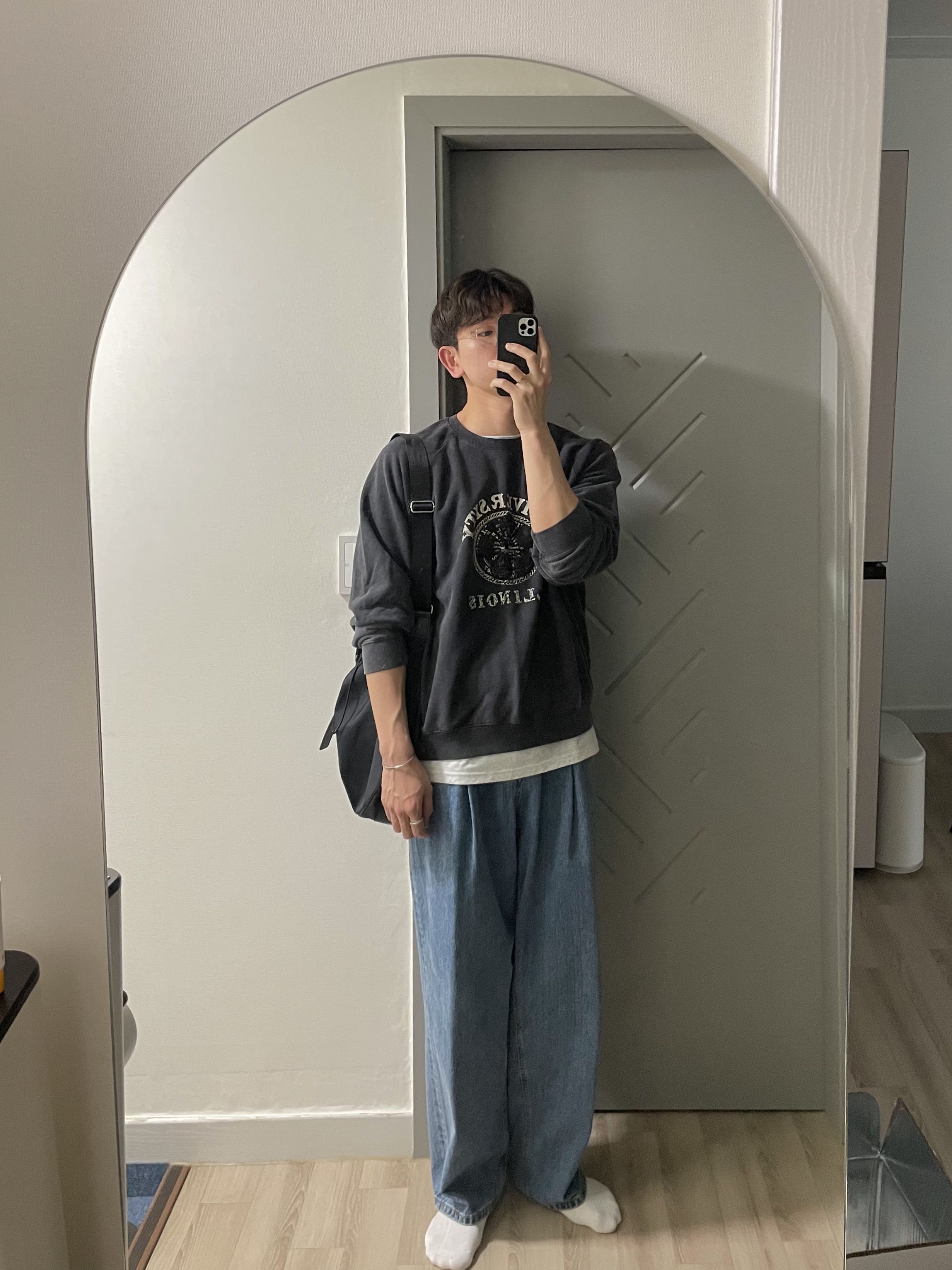 MUSINSA | COOR SUPIMA COTTON SEMI-OVERSIZED T-SHIRT (MOCHA)