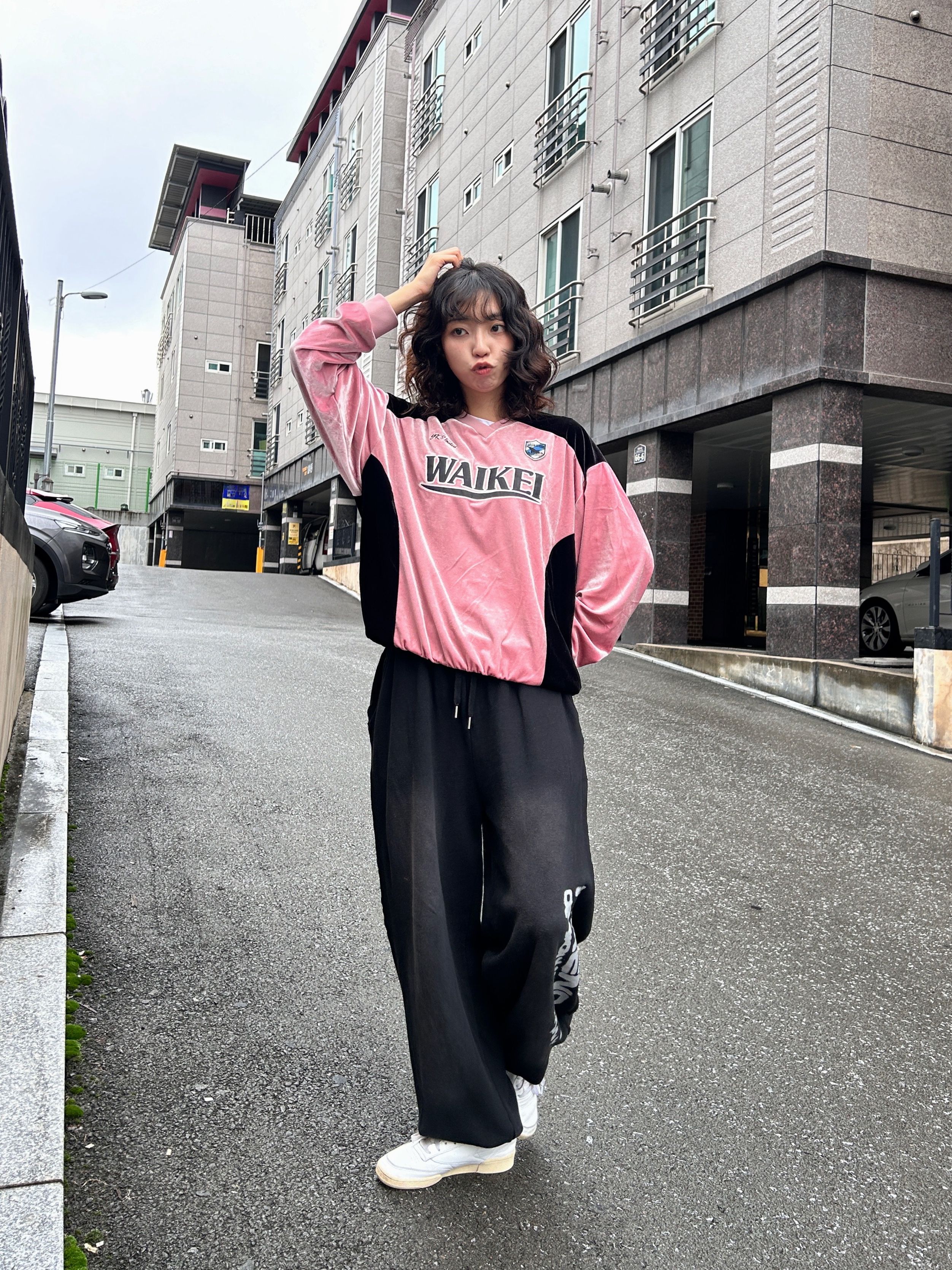 Tシャツ・カットソー Wai Kei Velvet Uniform Jersey T-Shirt Green MUSINSA | WAI KEI Velvet Uniform Jersey T-shirt Green