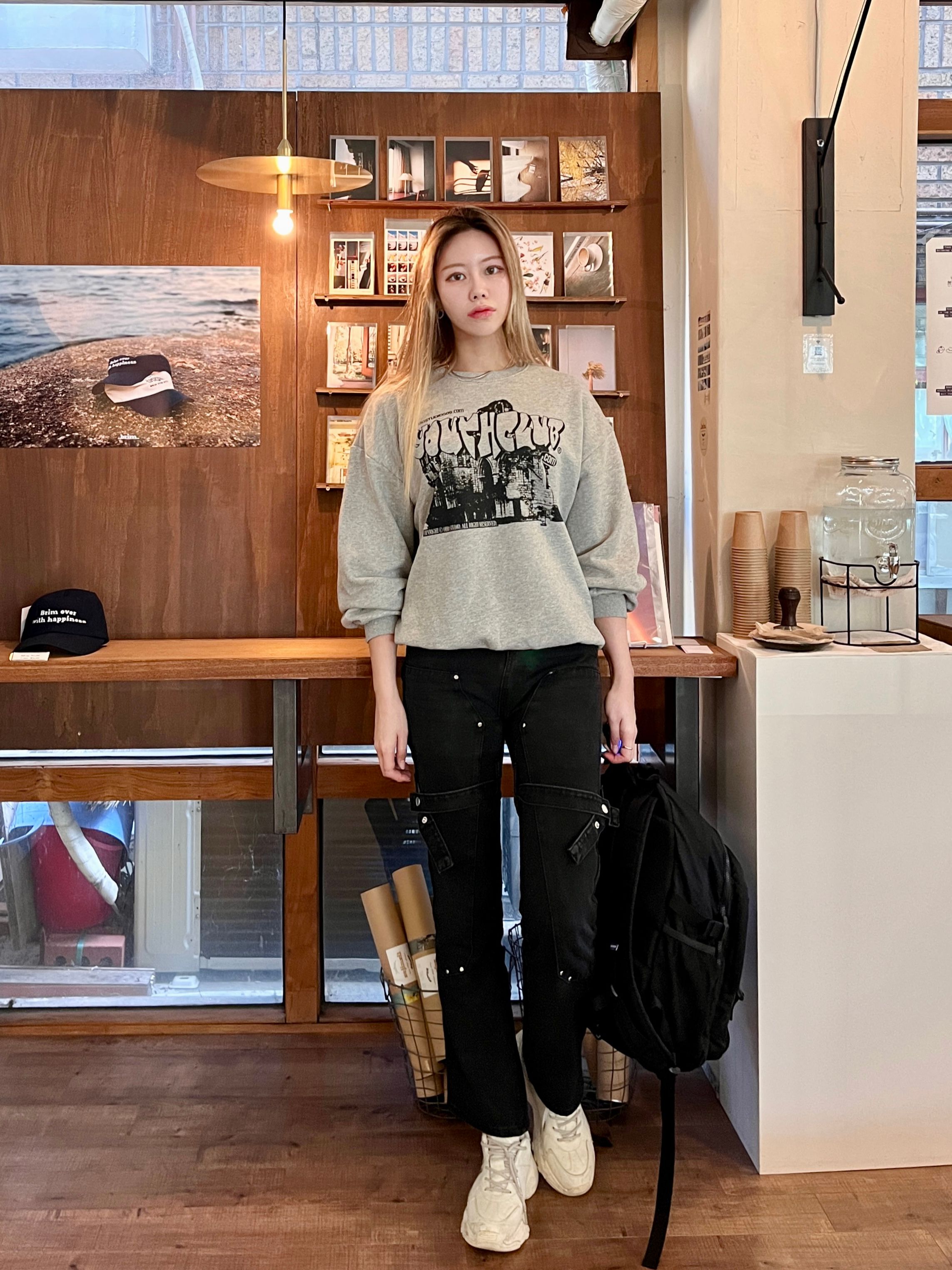 MUSINSA | ODDSTUDIO Youth Club Balloon Fit Sweatshirt - SKY BLUE