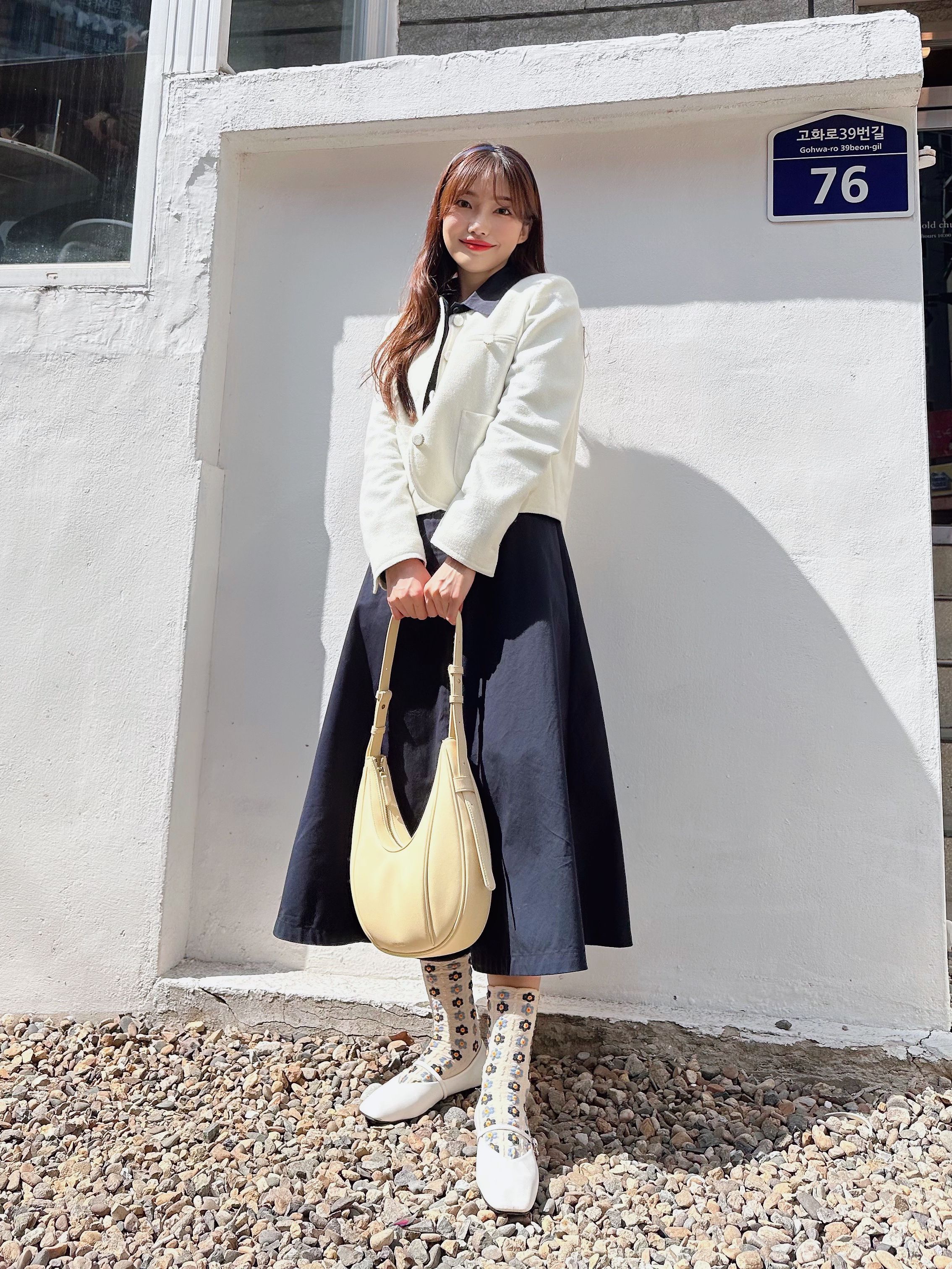 MUSINSA公式 | FOLNUA OVAL BAG - PLAIN [2COLOR]