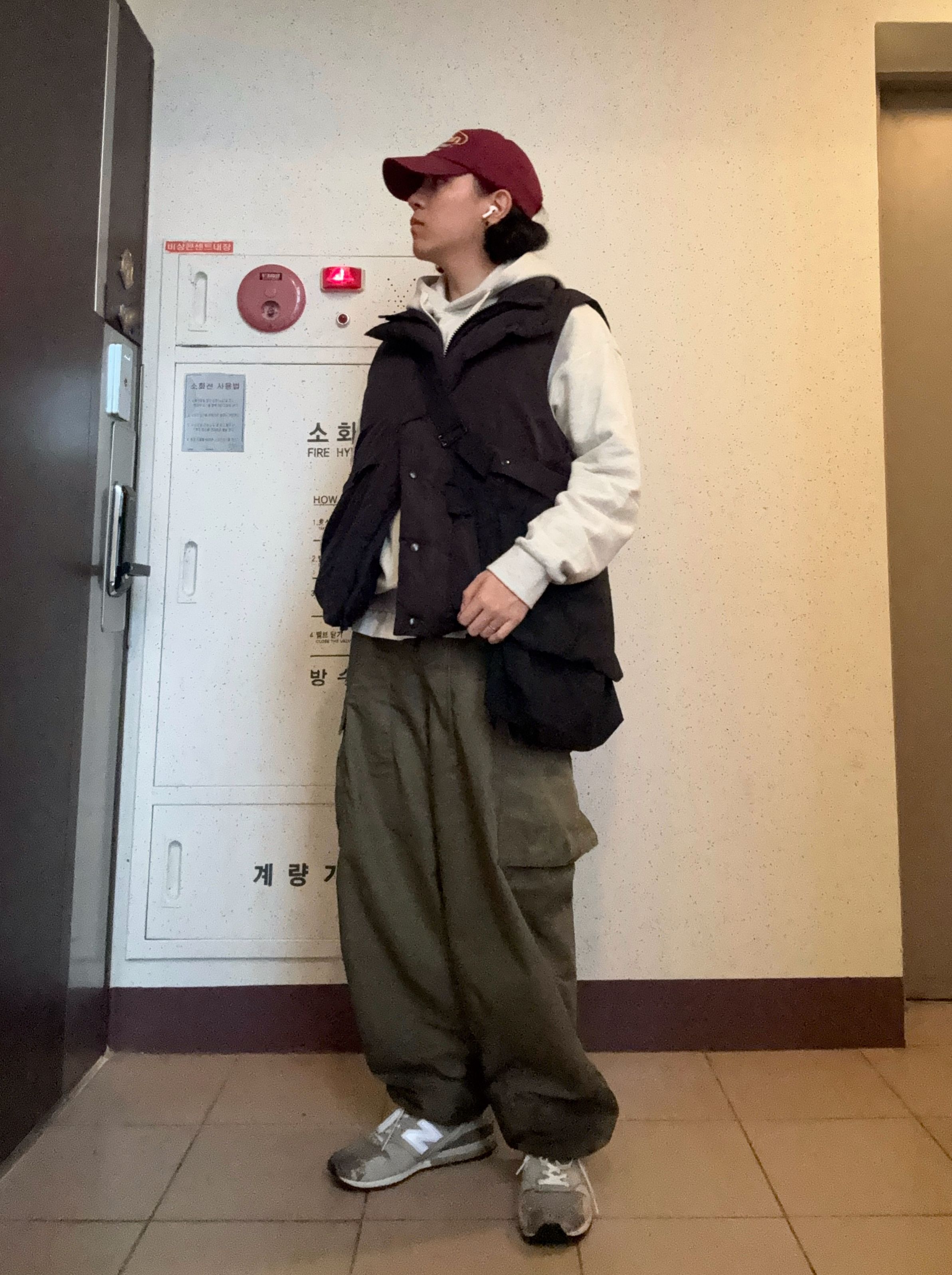 │CONICHIWA bonjour│ 1989 Hood Gray CB20A1HGY MUSINSA | CONICHIWA BONJOUR 1989 hood (gray)