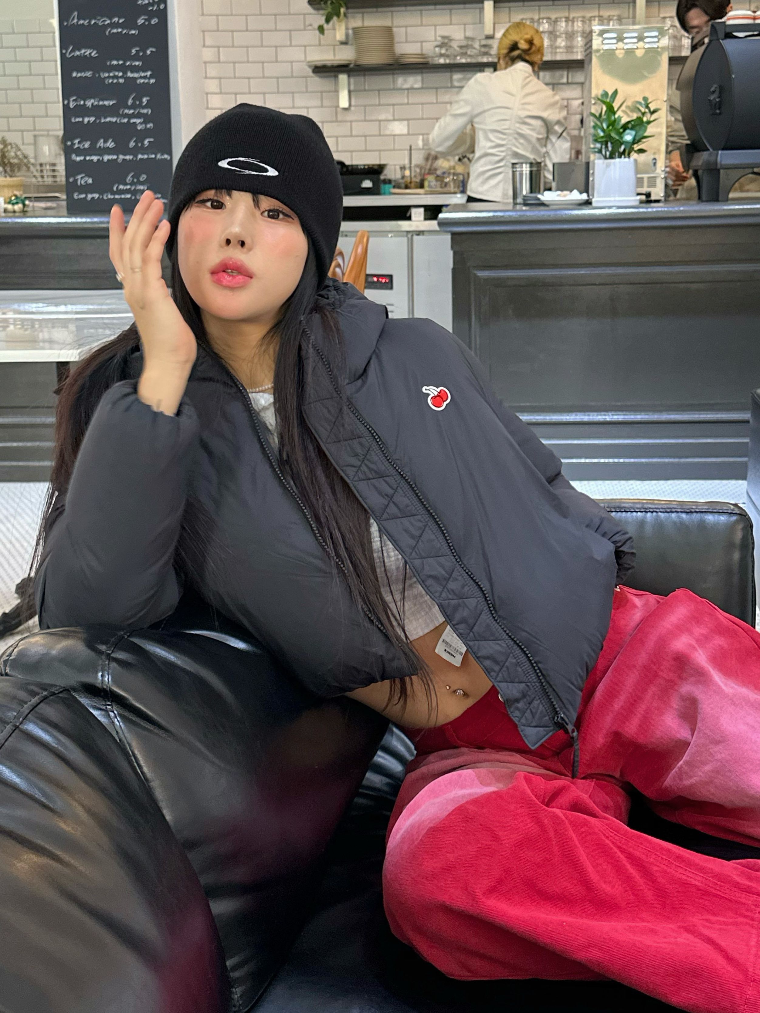 [ KIRSH ]★CHERRY SHIRRING SHORT PADDING JUMPER MUSINSA | KIRSH Cherry Shirring Short Padded Jumper [Black]
