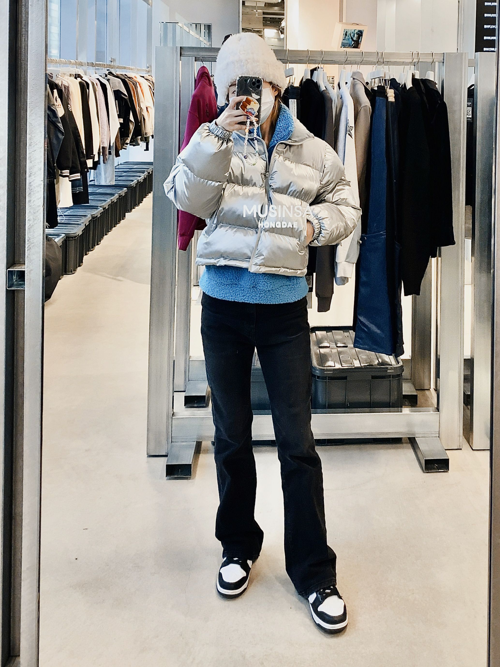 MUSINSA公式 | LUV IS TRUE AM GLOSSY SHORT PUFFER JACKET(PINK)