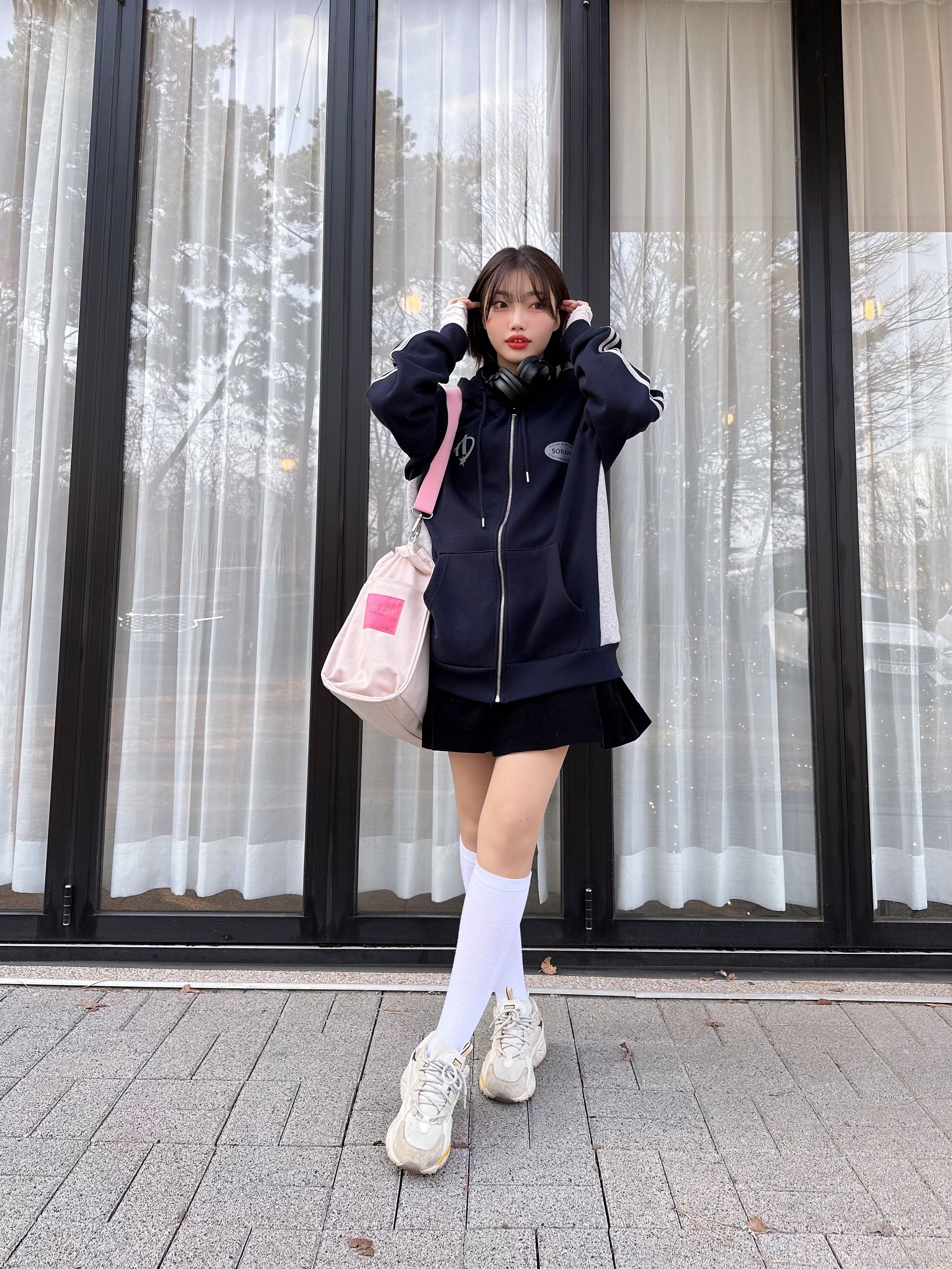 MUSINSA | SORANO SORANO 11-SPORTY HOODIE ZIP-UP [3Color]