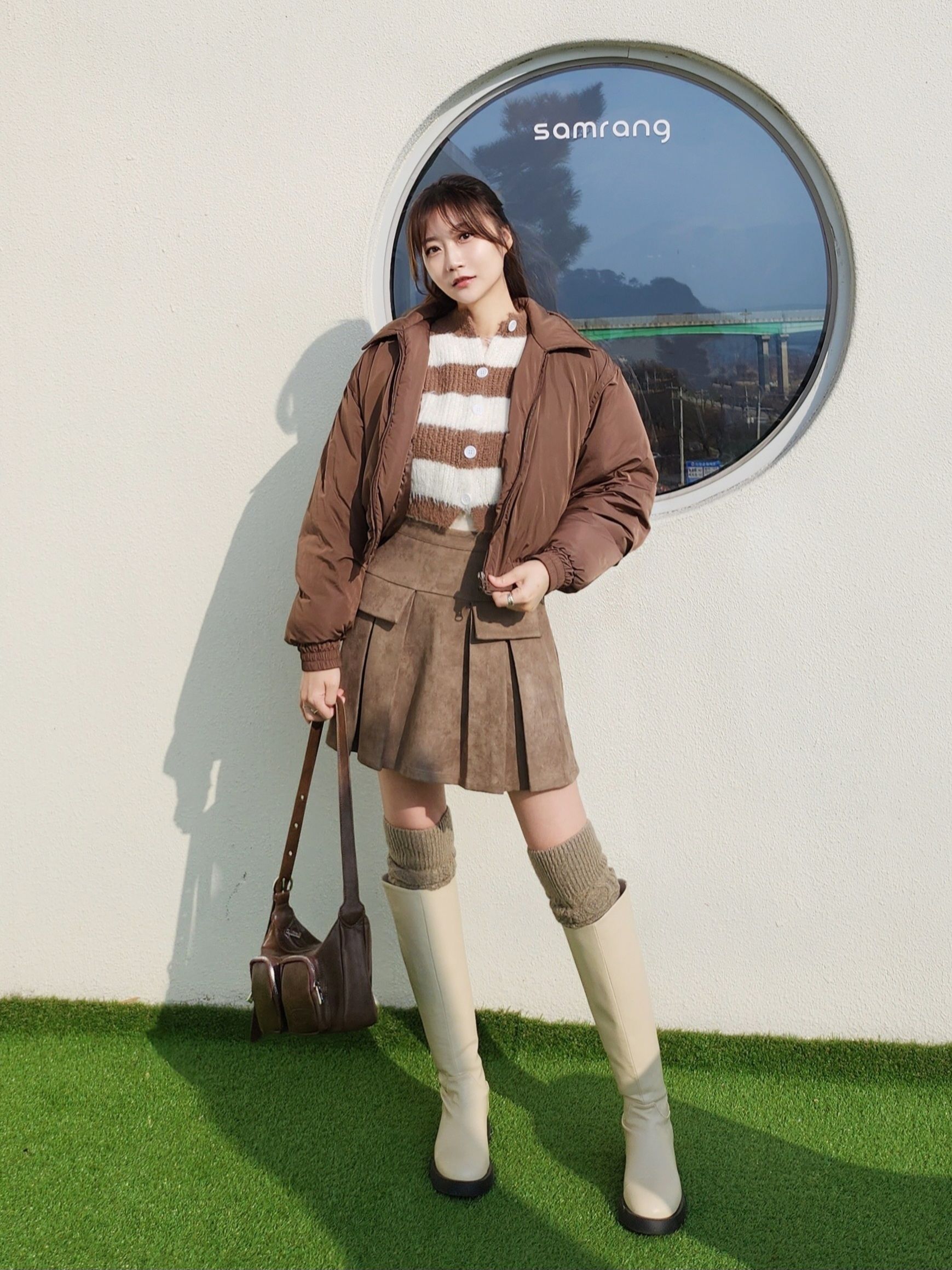 MUSINSA | AVANDRESS POCKET MINI SUEDE PLEATS SKIRT PINK BEIGE