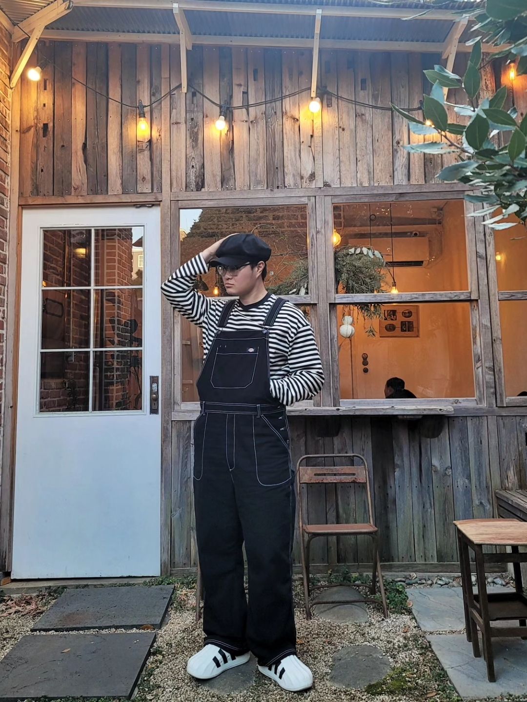 ユニバーサル ケミストリー Suede Black Newsboy Cap Black Newsboy Cap (Jimin & Jungkook Pick) | Kgifts.shop