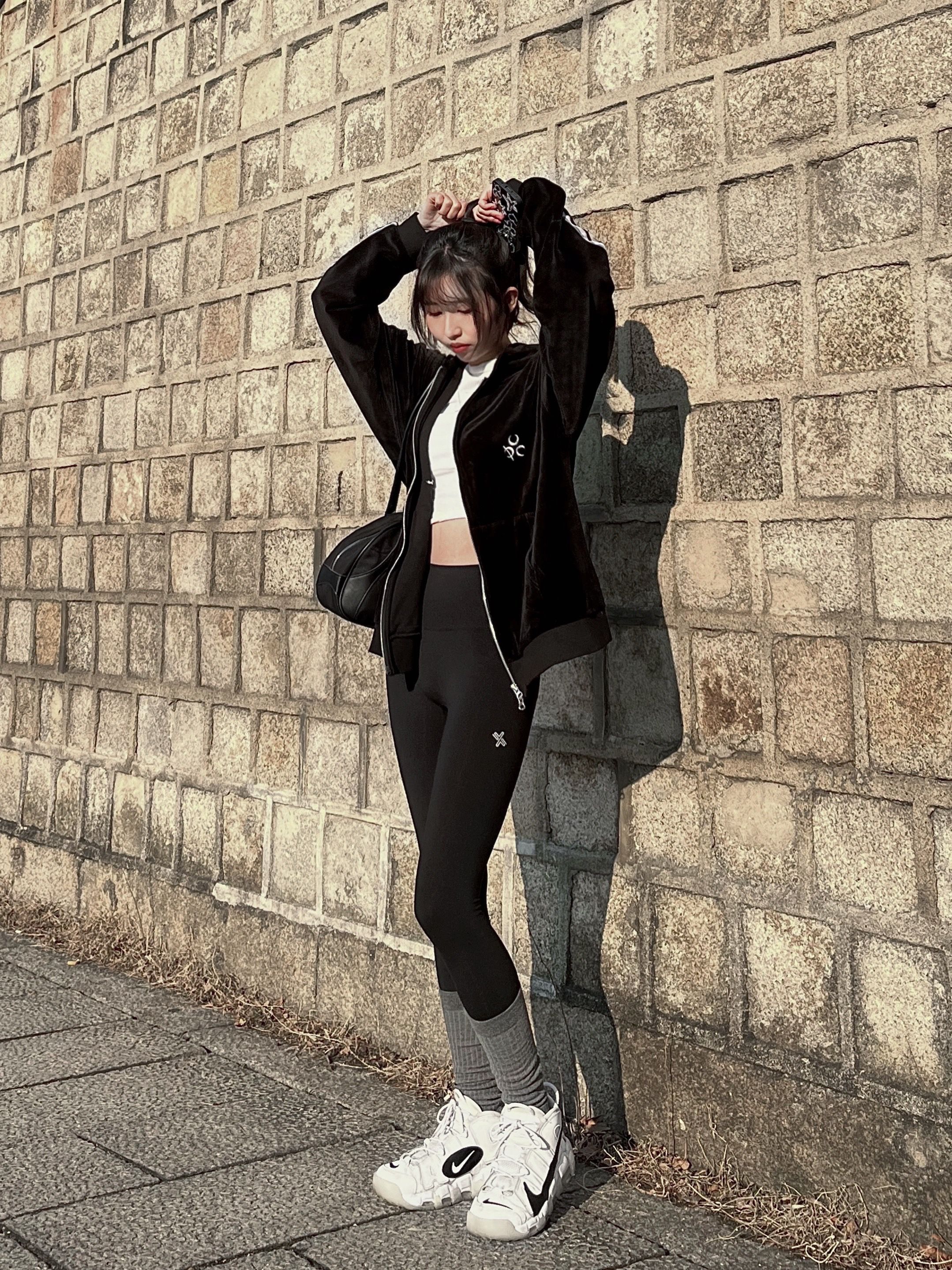 トップス   2in1 Velvet Hoodie MUSINSA公式 | DAUSPICE Signature Velour Hoodie Zip-Up