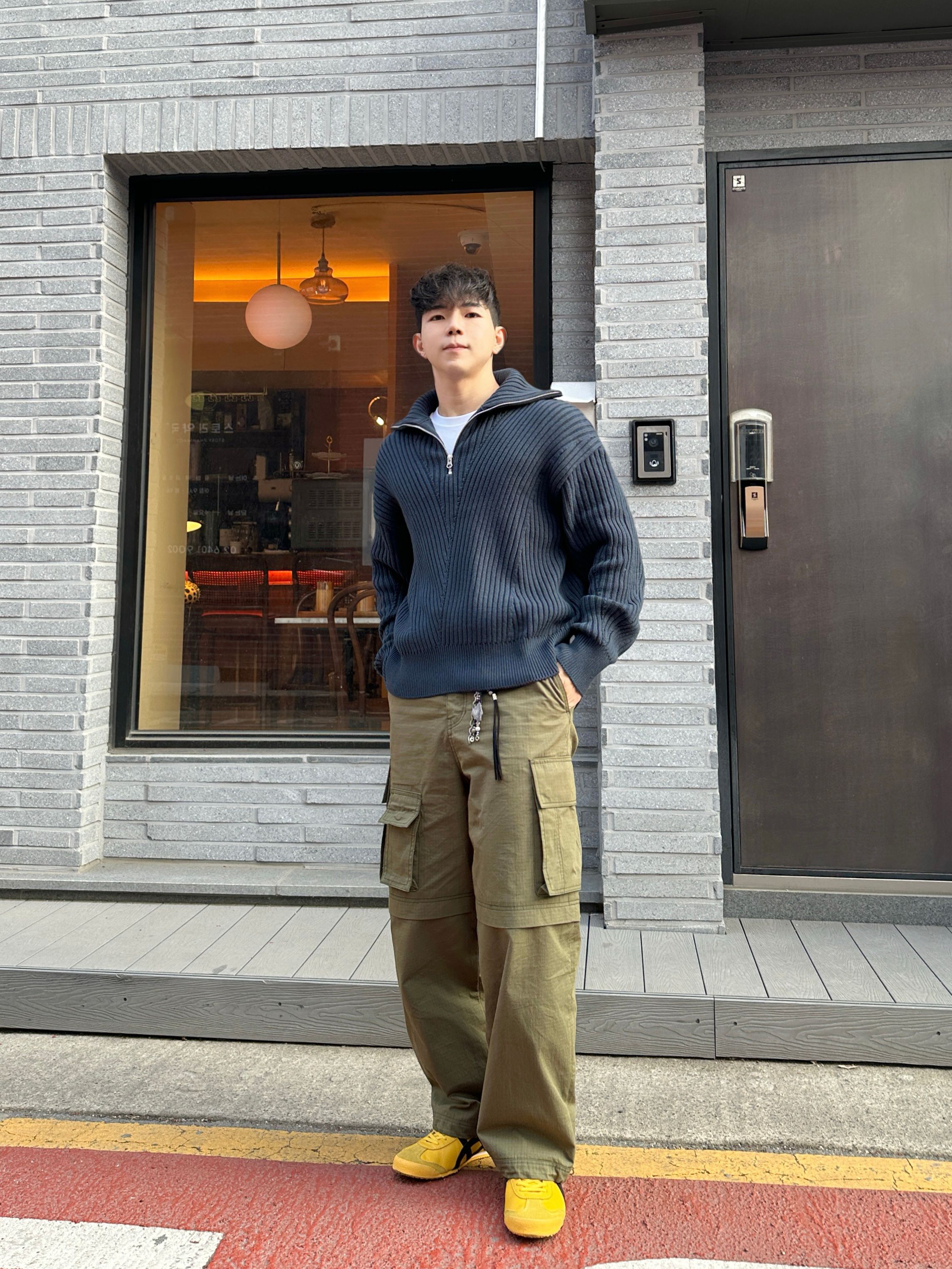 【MAISON MINED】23SS★ UTILITY PATCH CARGO PANTS 메종미네드 ~50% - UTILITY PATCH CARGO PANTS KHAKI