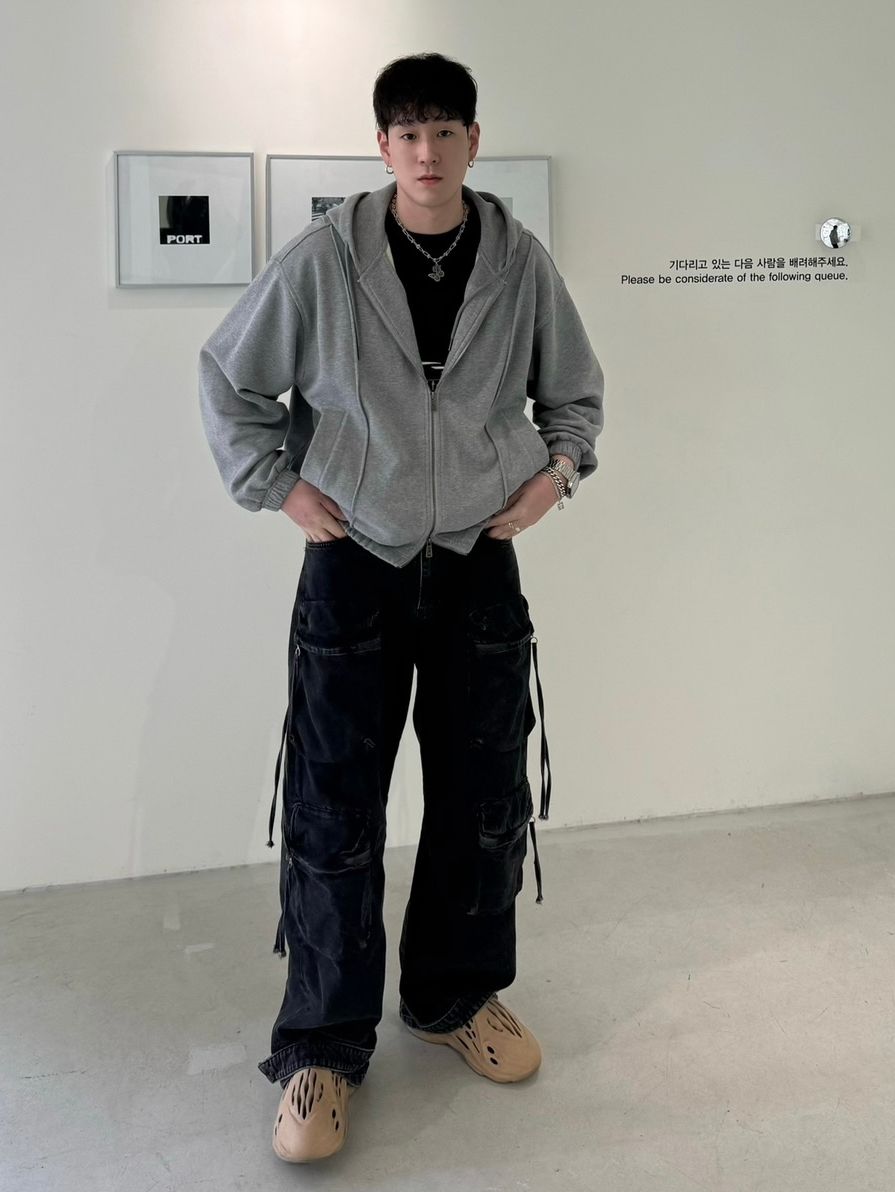 MUSINSA | GRAILZ INDUSTRIAL BLOKECORE GRAPHIC T-SHIRT [BLACK]