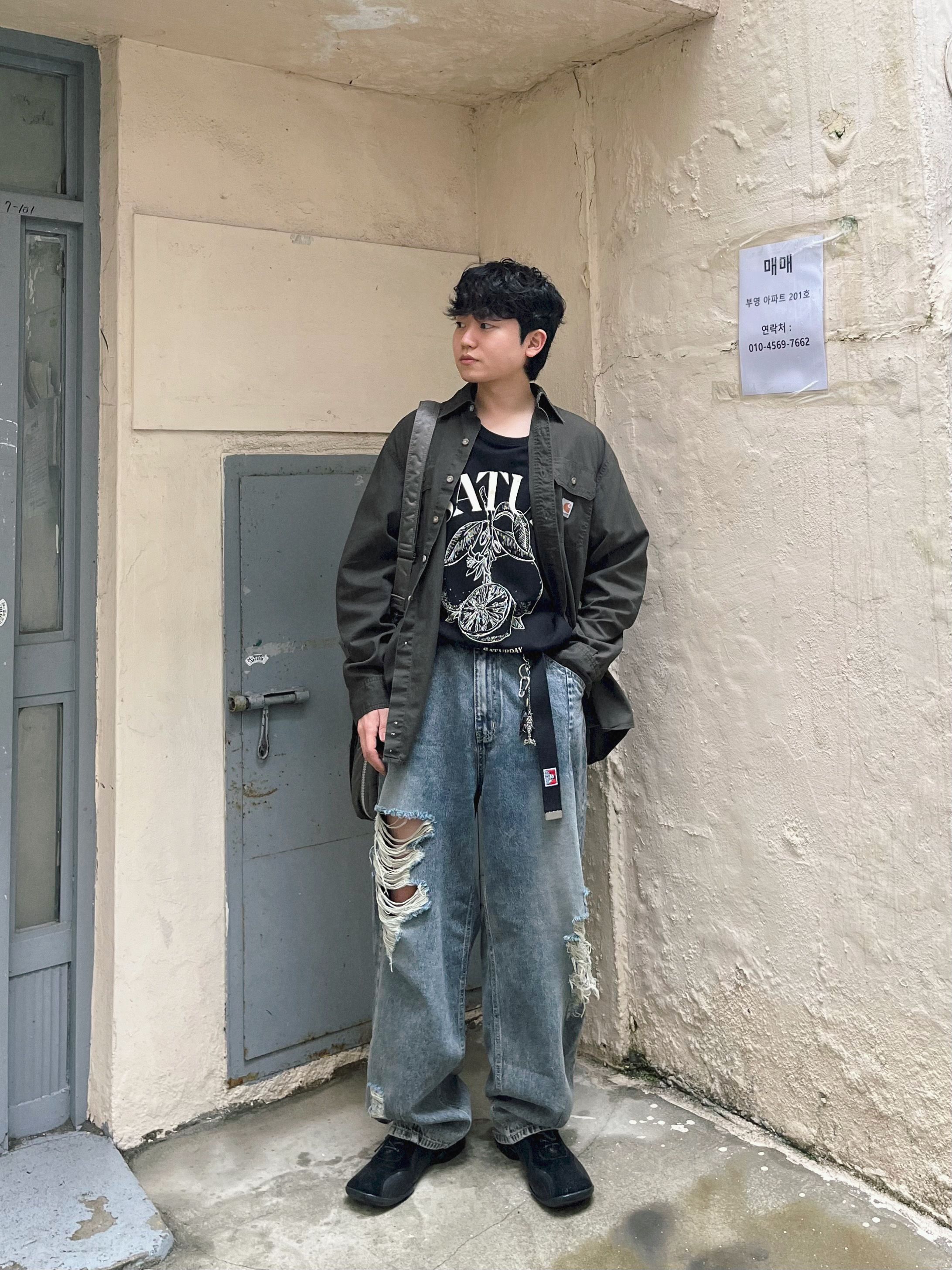 MUSINSA公式 | SATUR Capri Citron Drawing Summer Graphic