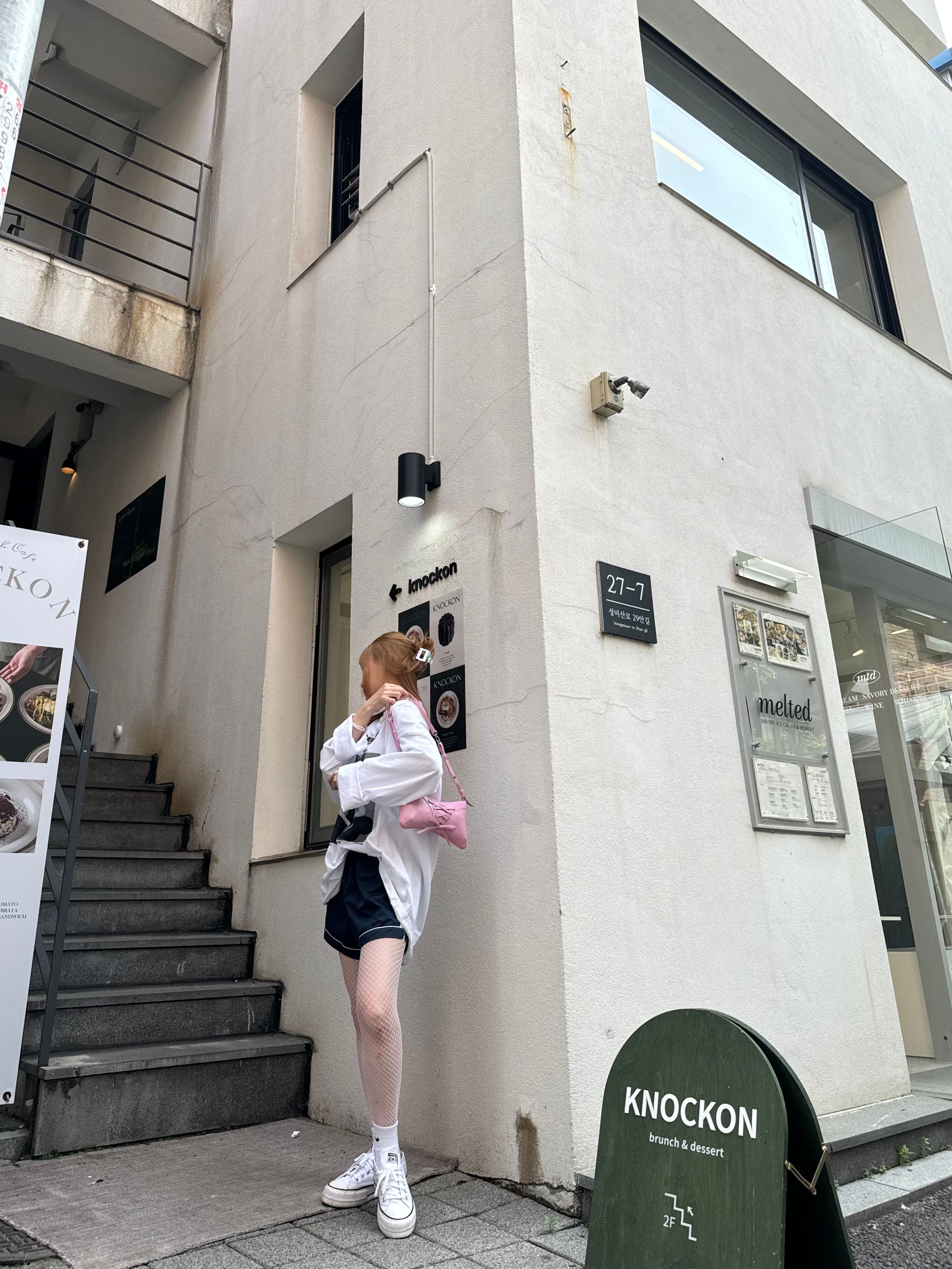 バッグ・カバンその他 [ FINDKAPOOR ] RIBBON TIE SHOULDER BAG 韓国☆FINDKAPOOR】Ribbon tie shoulder bag (FIND KAPOOR