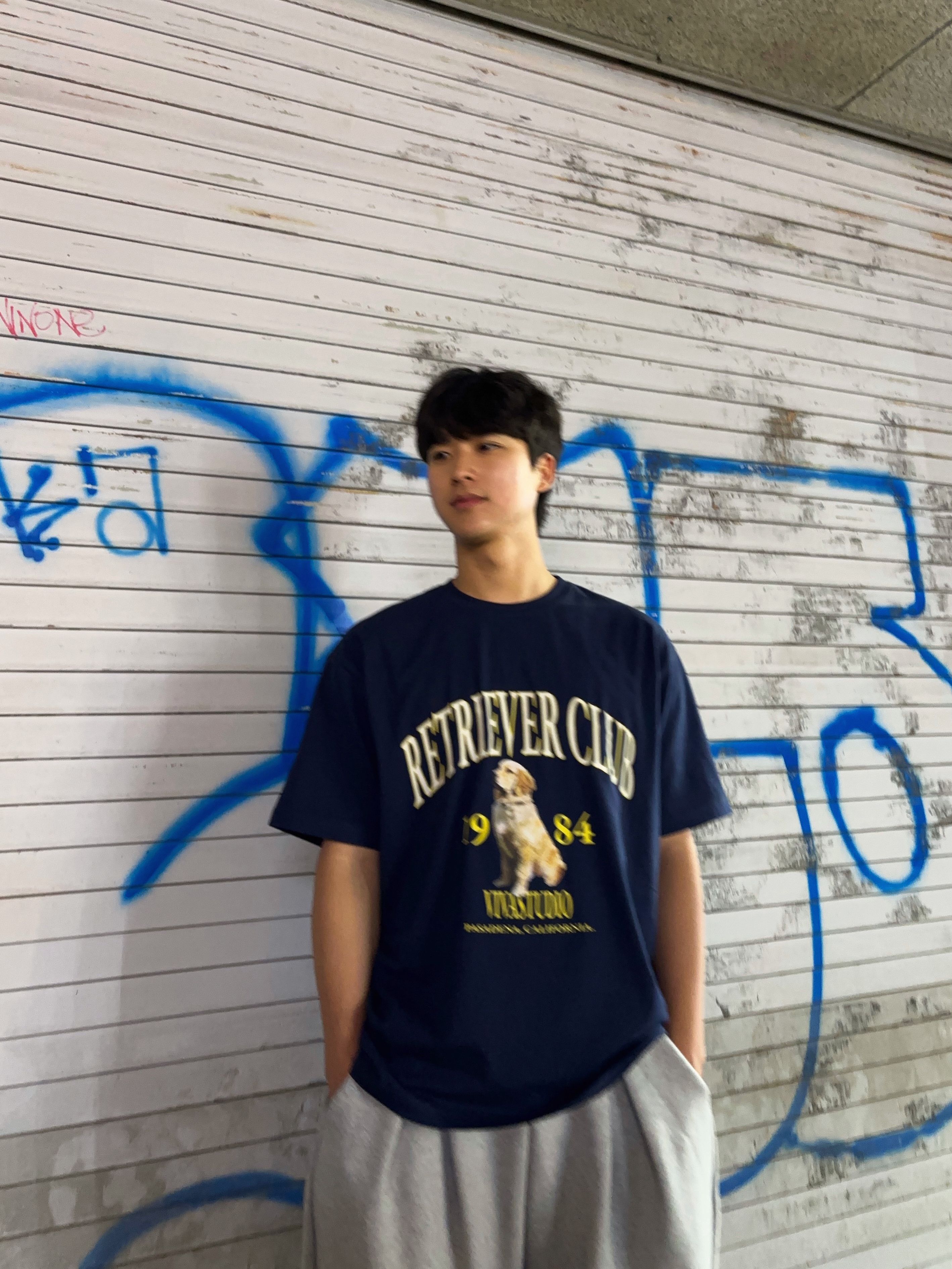 MUSINSA | VIVASTUDIO RETRIEVER SHORT SLEEVE [NAVY]