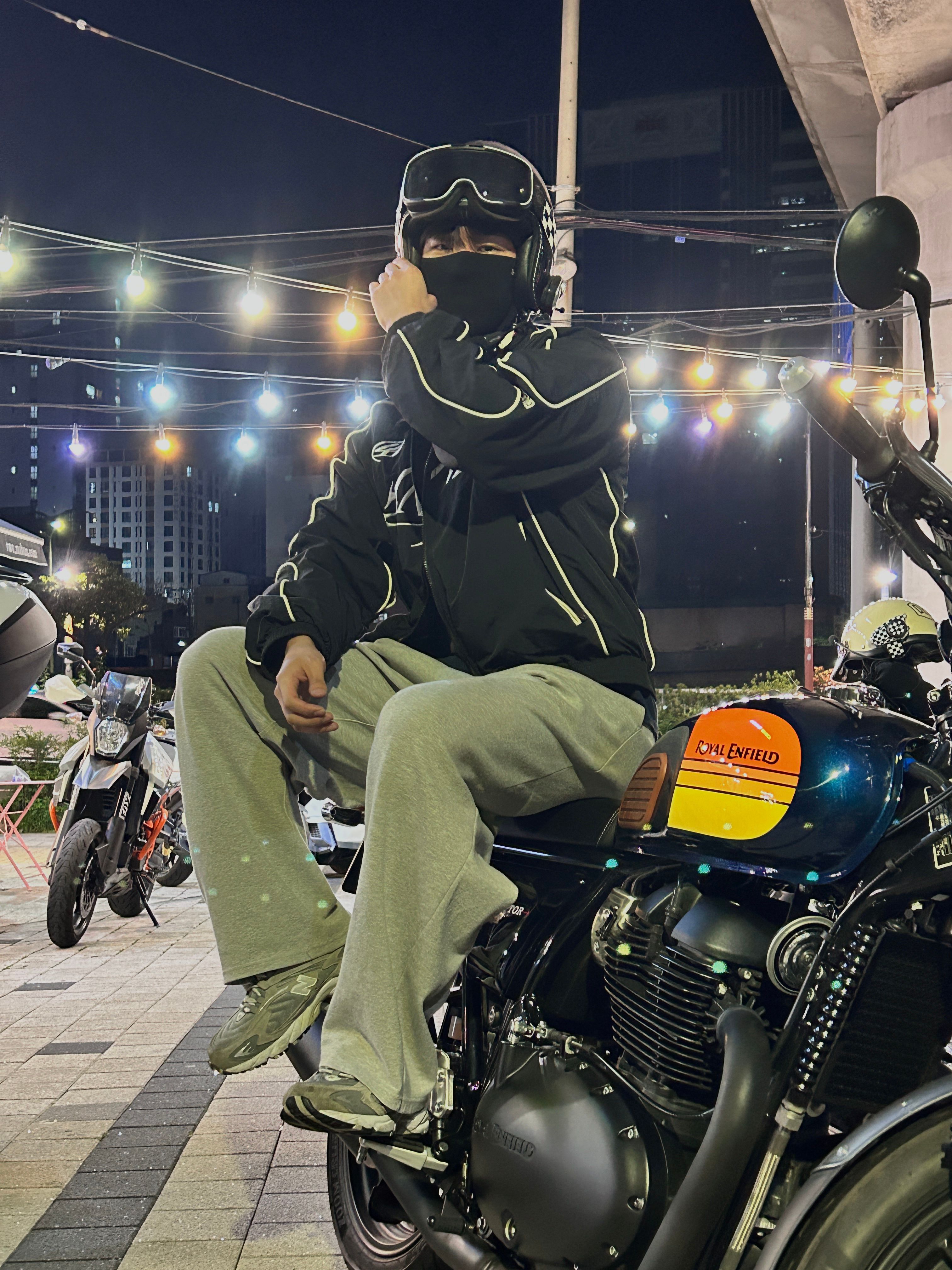 MUSINSA公式 | NOT4NERD Tribal Logo Nylon Racing Jacket - Black