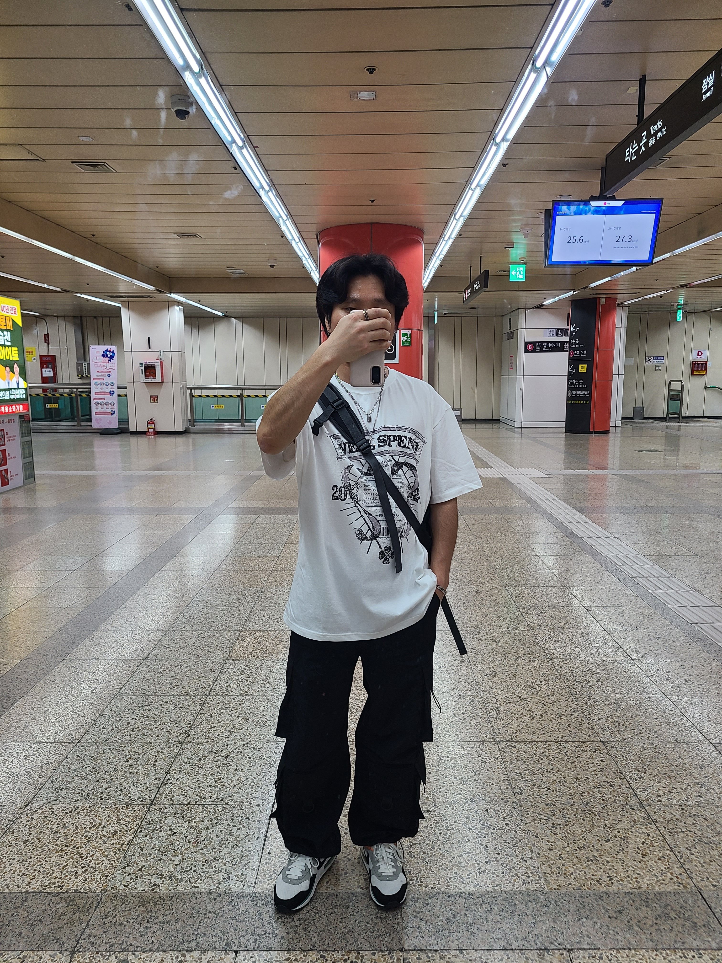 MUSINSA公式 | NICE GHOST CLUB NGC Sling Bag_Black