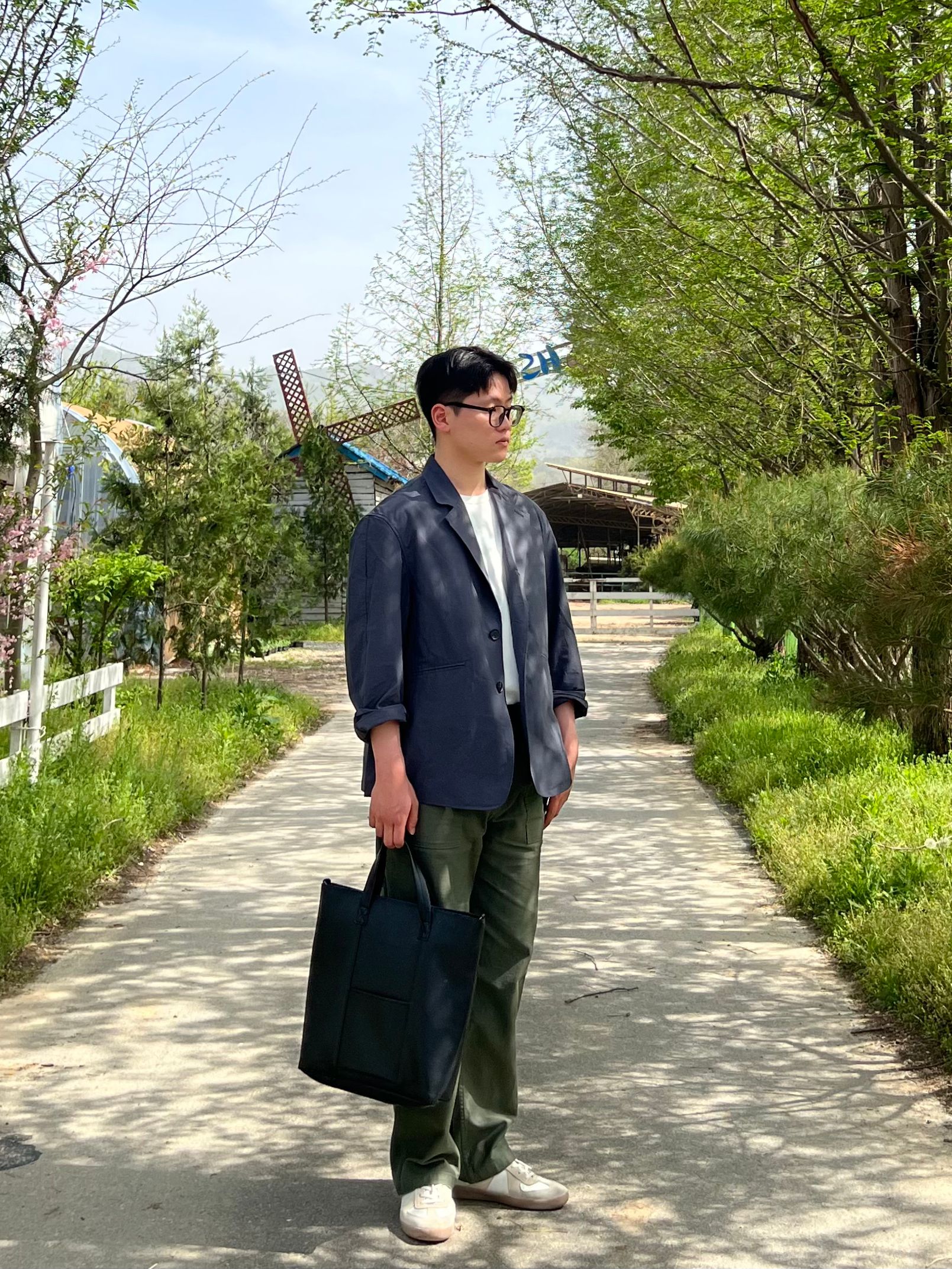 【韓国 】NATIONAL PUBLICITY♪MODENA HQ クロス トートバッグ 韓国 】NATIONAL PUBLICITY♪MODENA HQ クロス トートバッグ