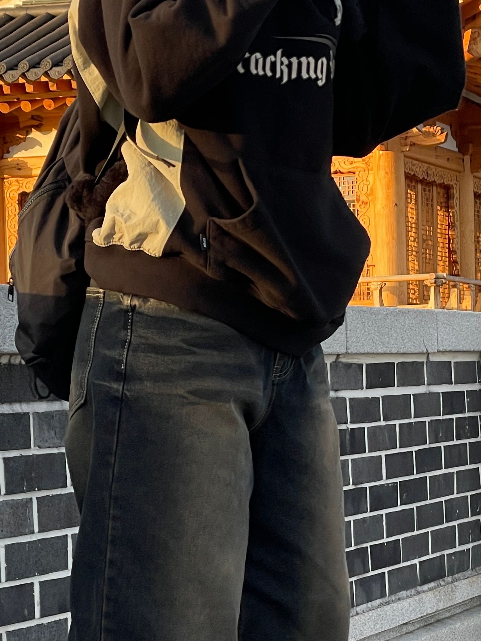 ★【CPGN STUDIO】★Cracking Snap Reglan Hoodi.e★パーカー★ MUSINSA | CPGN STUDIO Cracking Snap Reglan Hoodie Navy