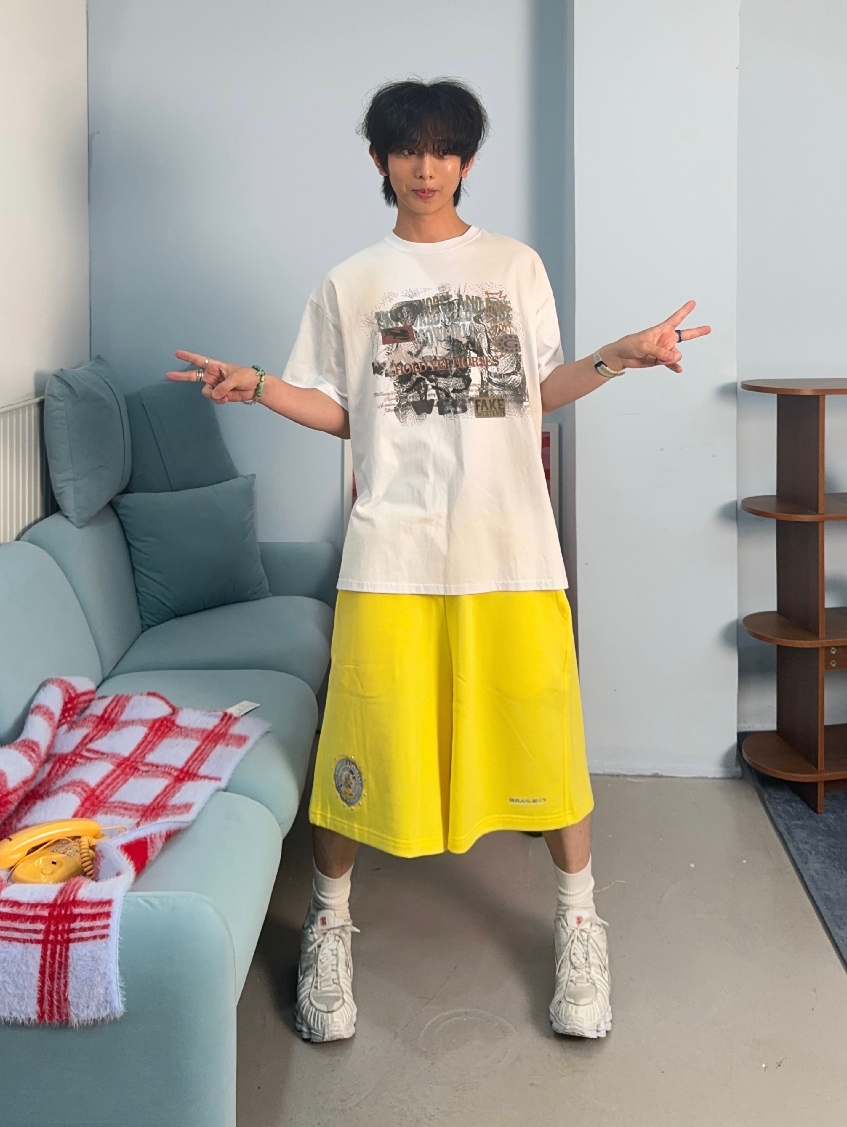 MUSINSA公式 | GRAILZ OVERLAP WASHED T-SHIRTS [BLACK]