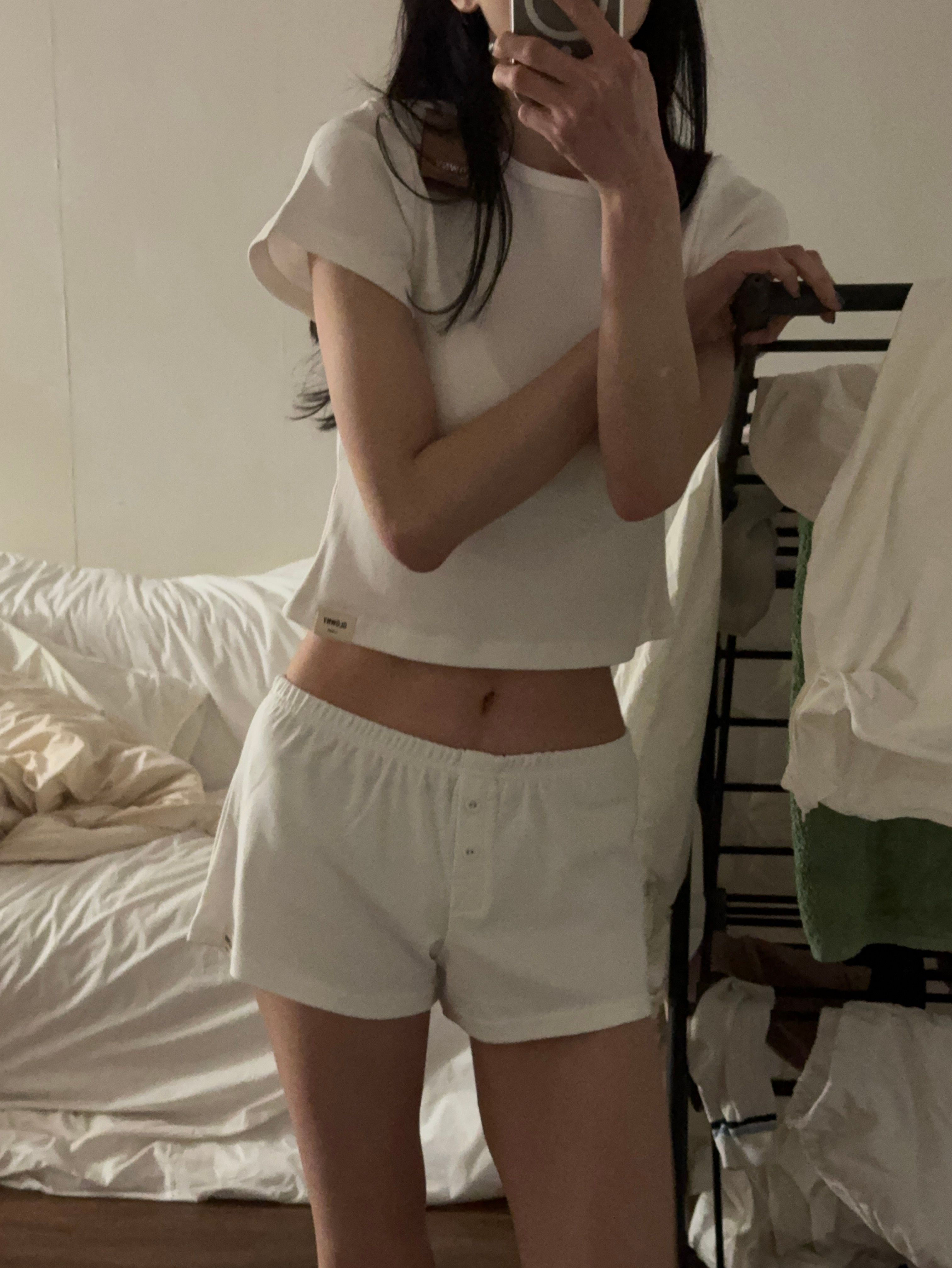 MUSINSA | GLOWNY BUTTON FLY MINI SHORTS (BLACK)