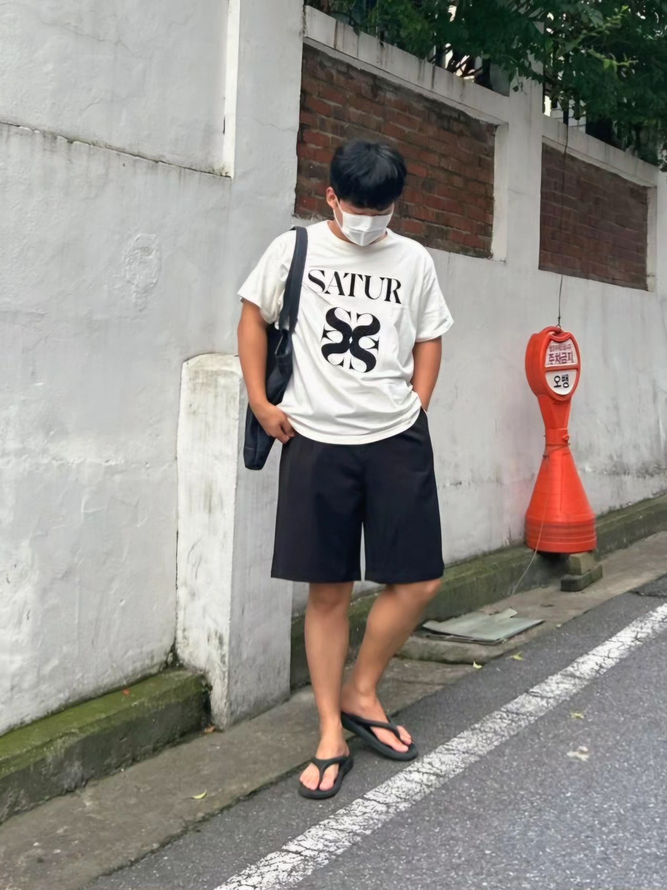 MUSINSA公式 | SATUR Satur All Day Short Sleeve T-Shirt