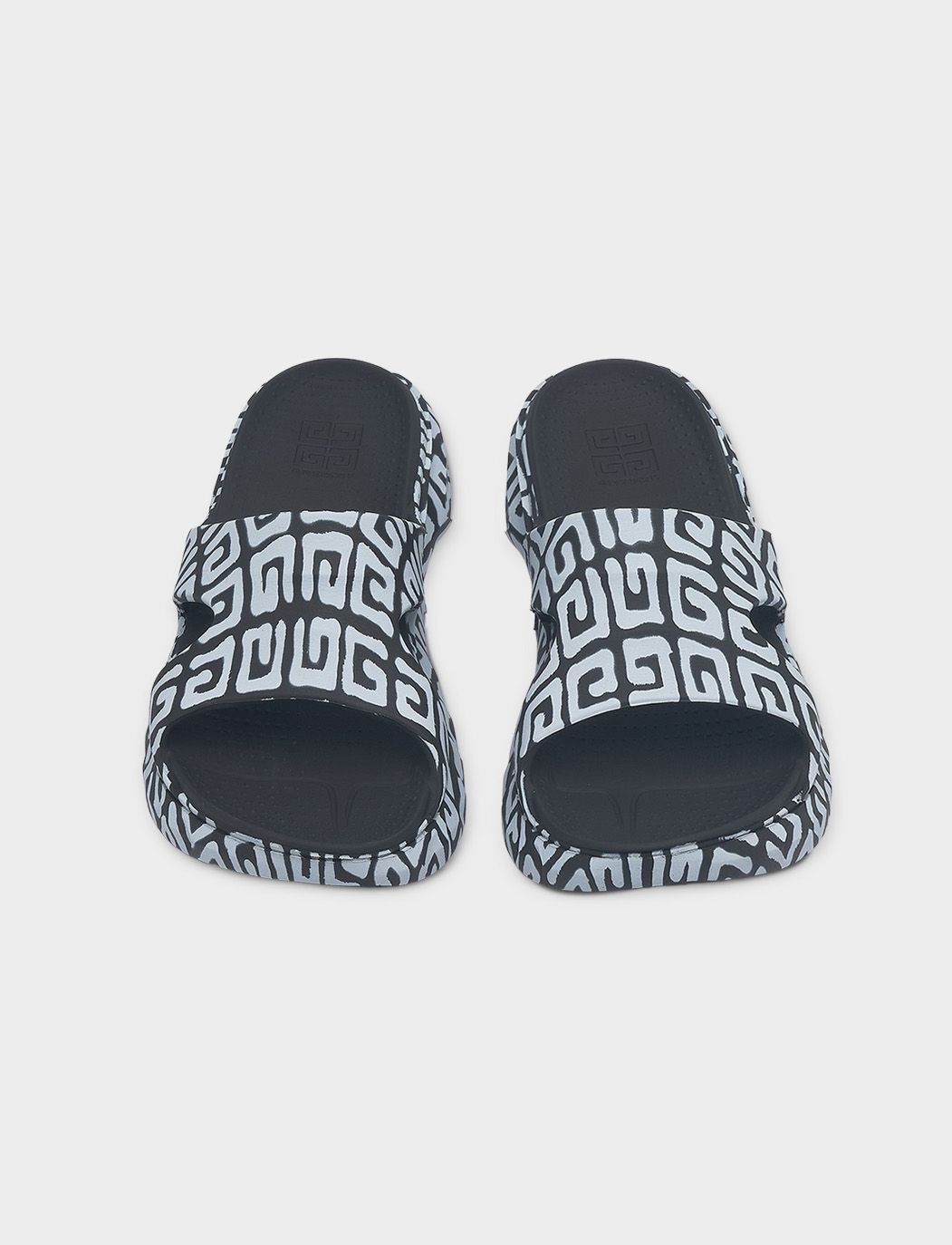 GIVENCHY ジバンシー　アノラックパーカー　50 240114-056.jpg
