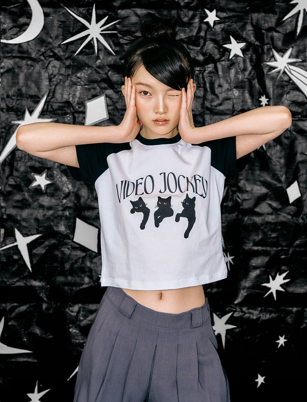 ◆VIDEO JOCKEY CHIKI CHIKI フーディ/2色/送料込◆ Video Jockey | Official Store – Shop Trendy Fashion at MUSINSA