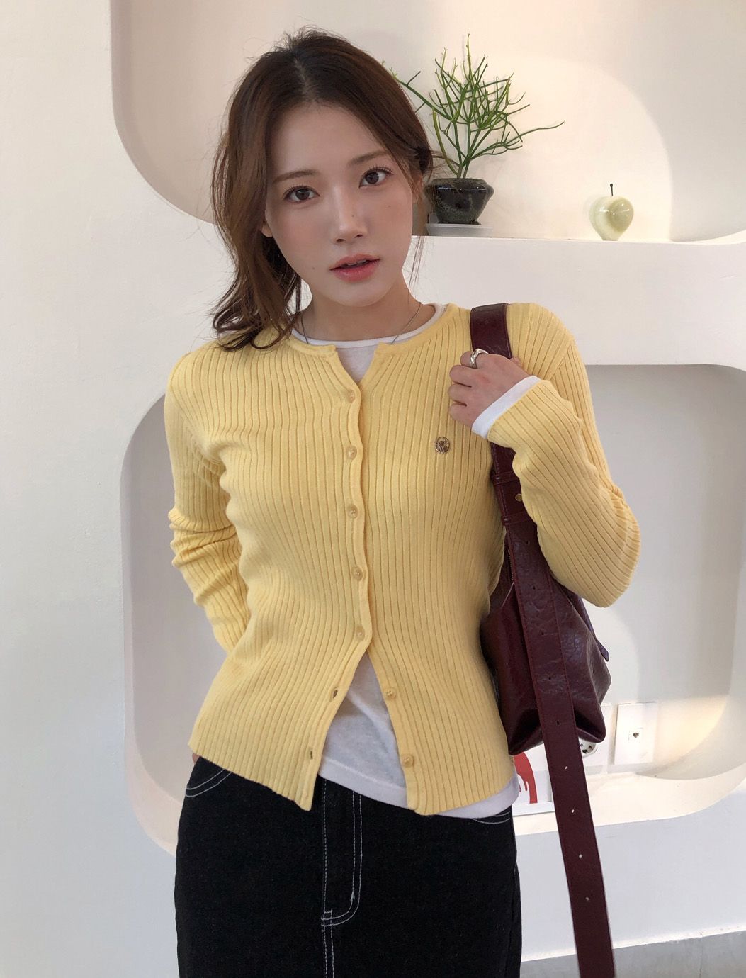 MUSINSA | HUG YOUR SKIN Detachable Round Jacket (Black)